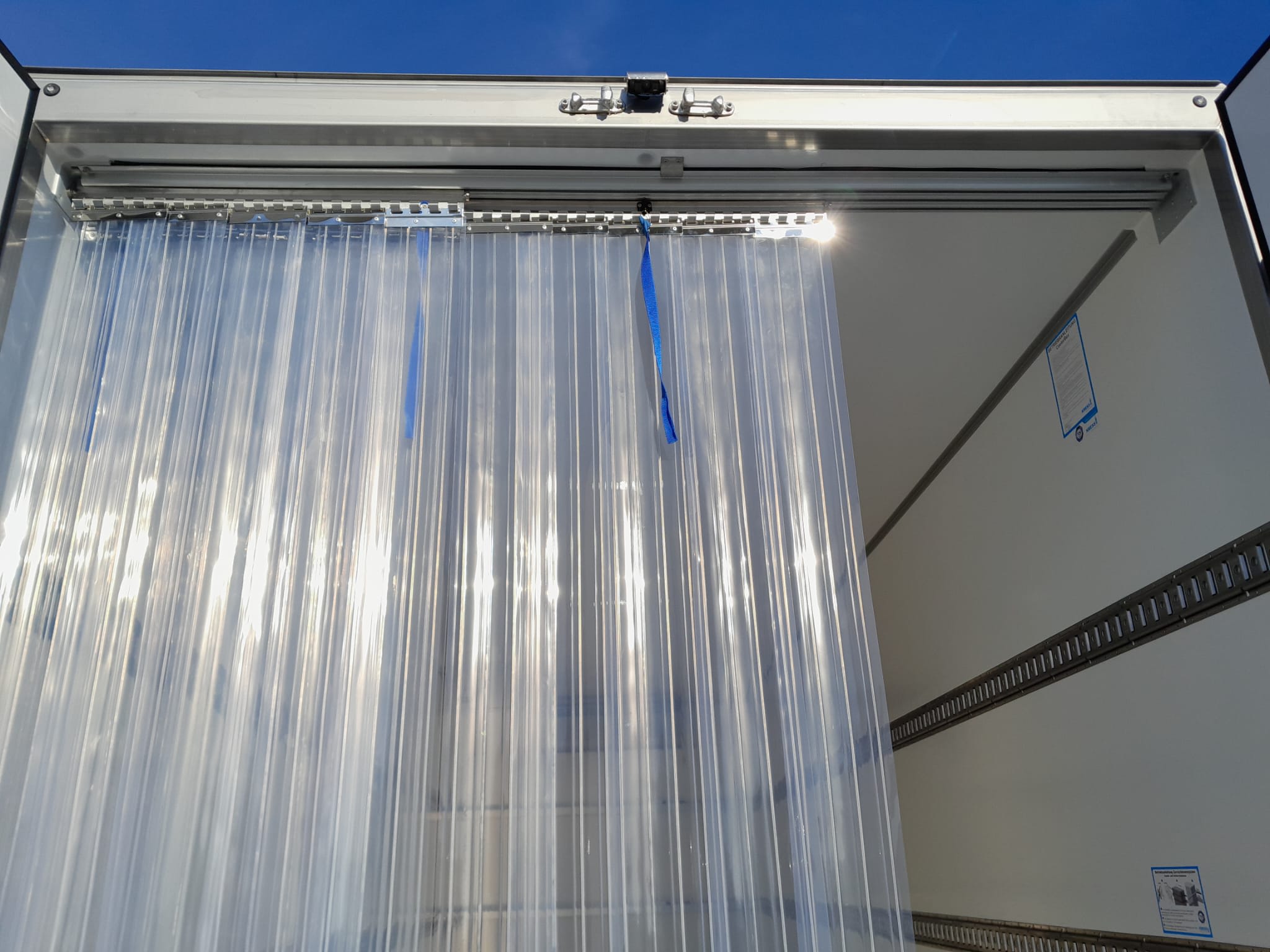 DAF XB 310 FA 4X2 23