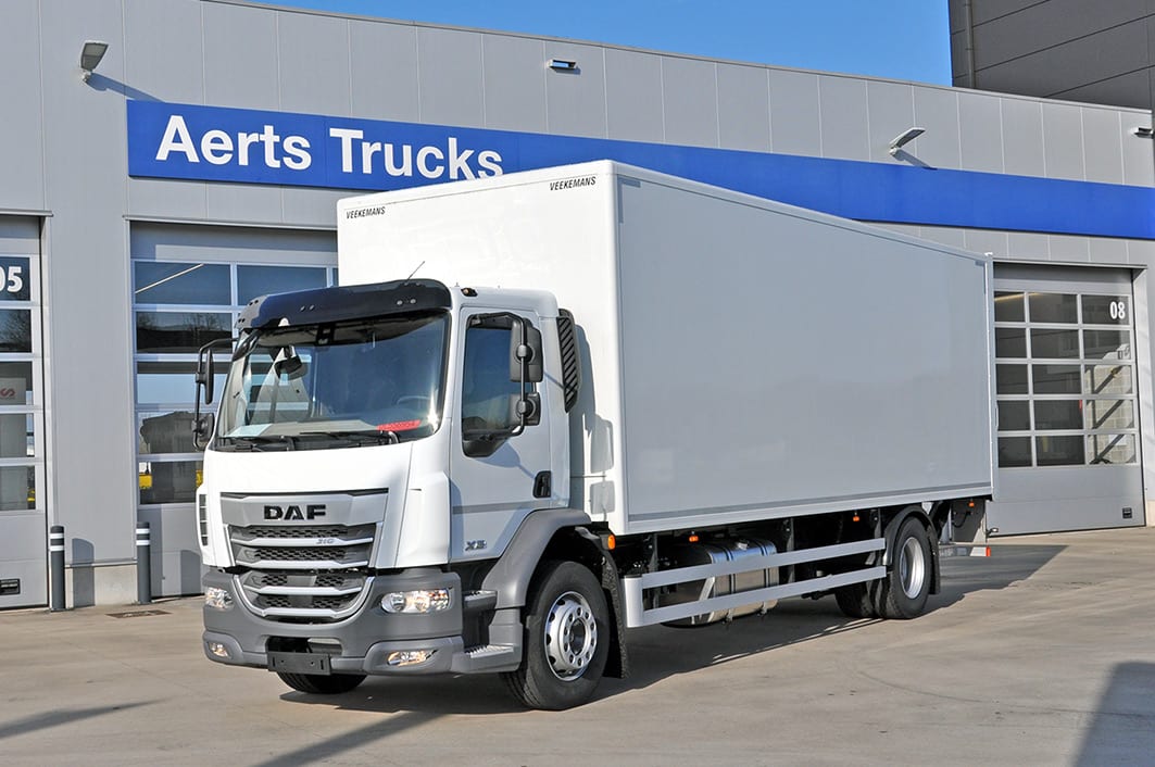 DAF XB 310 FA 4X2 0
