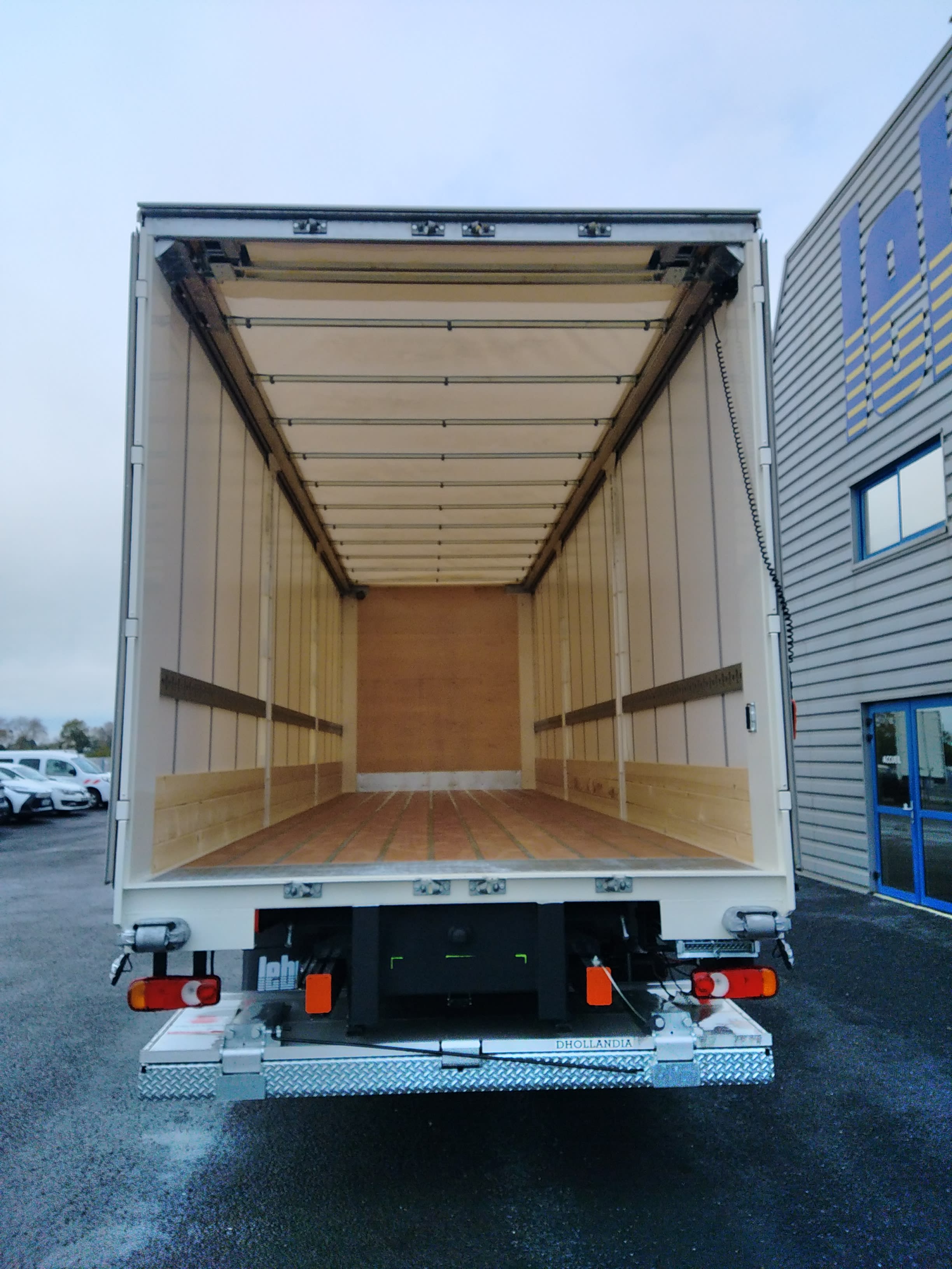 DAF XB 290 FA 4X2 2