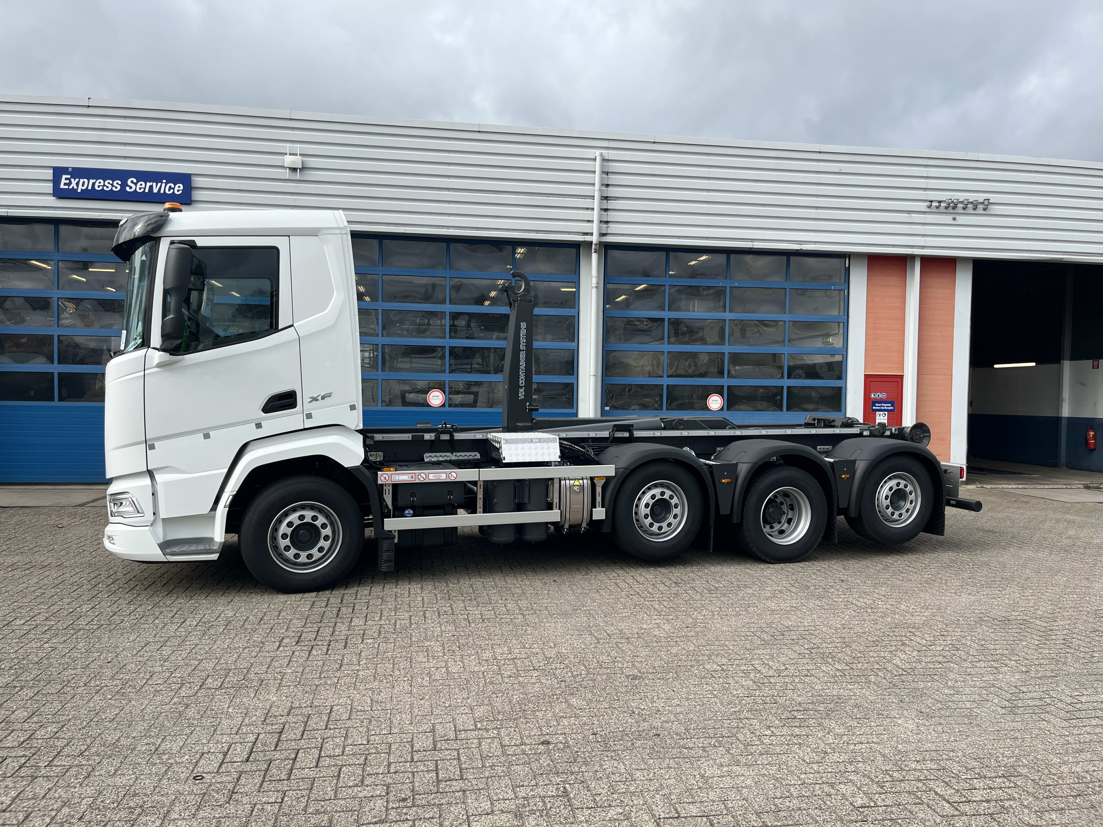 DAF XF 480 FAQ 8X2 Q 0