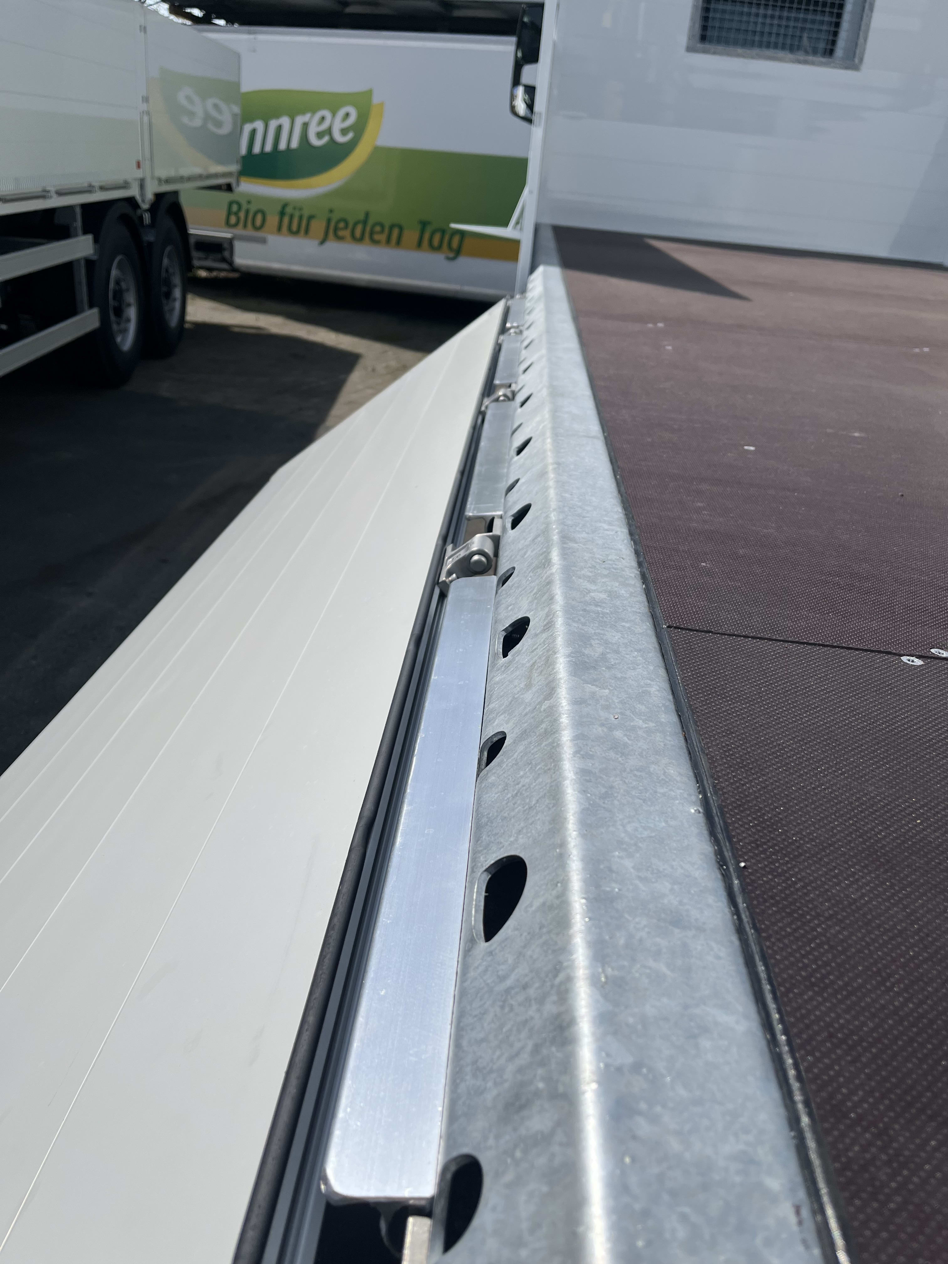 DAF XD 450 FAN 6X2 N 4