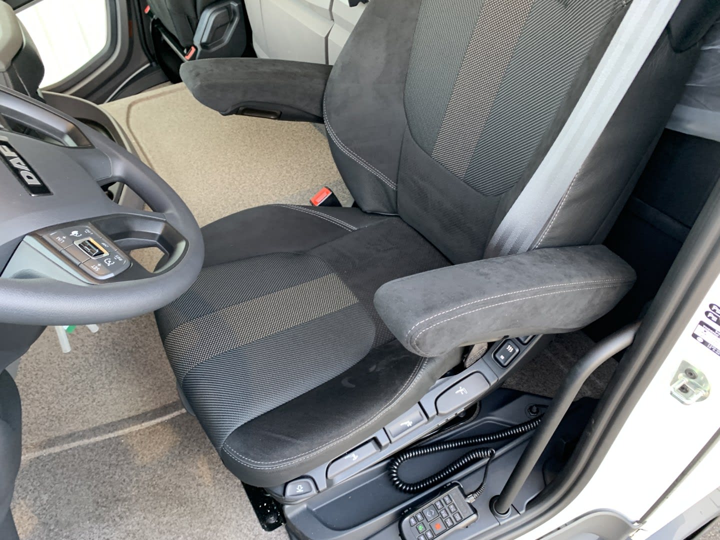 DAF XD 450 FAN 6X2 N 34