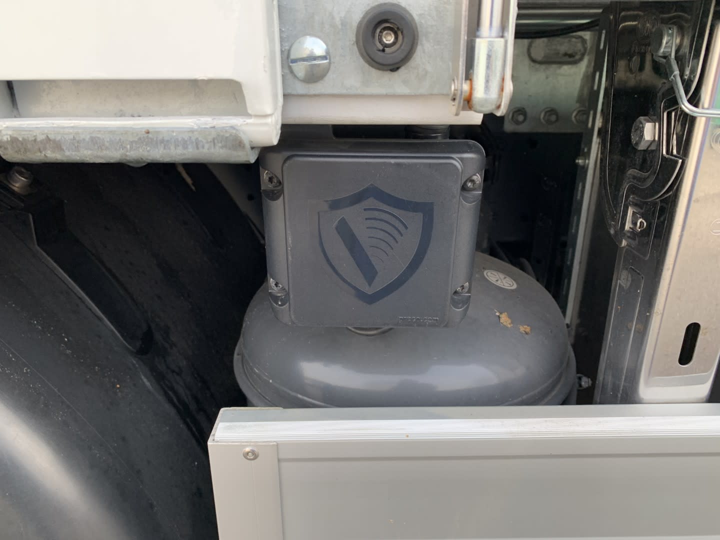 DAF XD 450 FAN 6X2 N 28