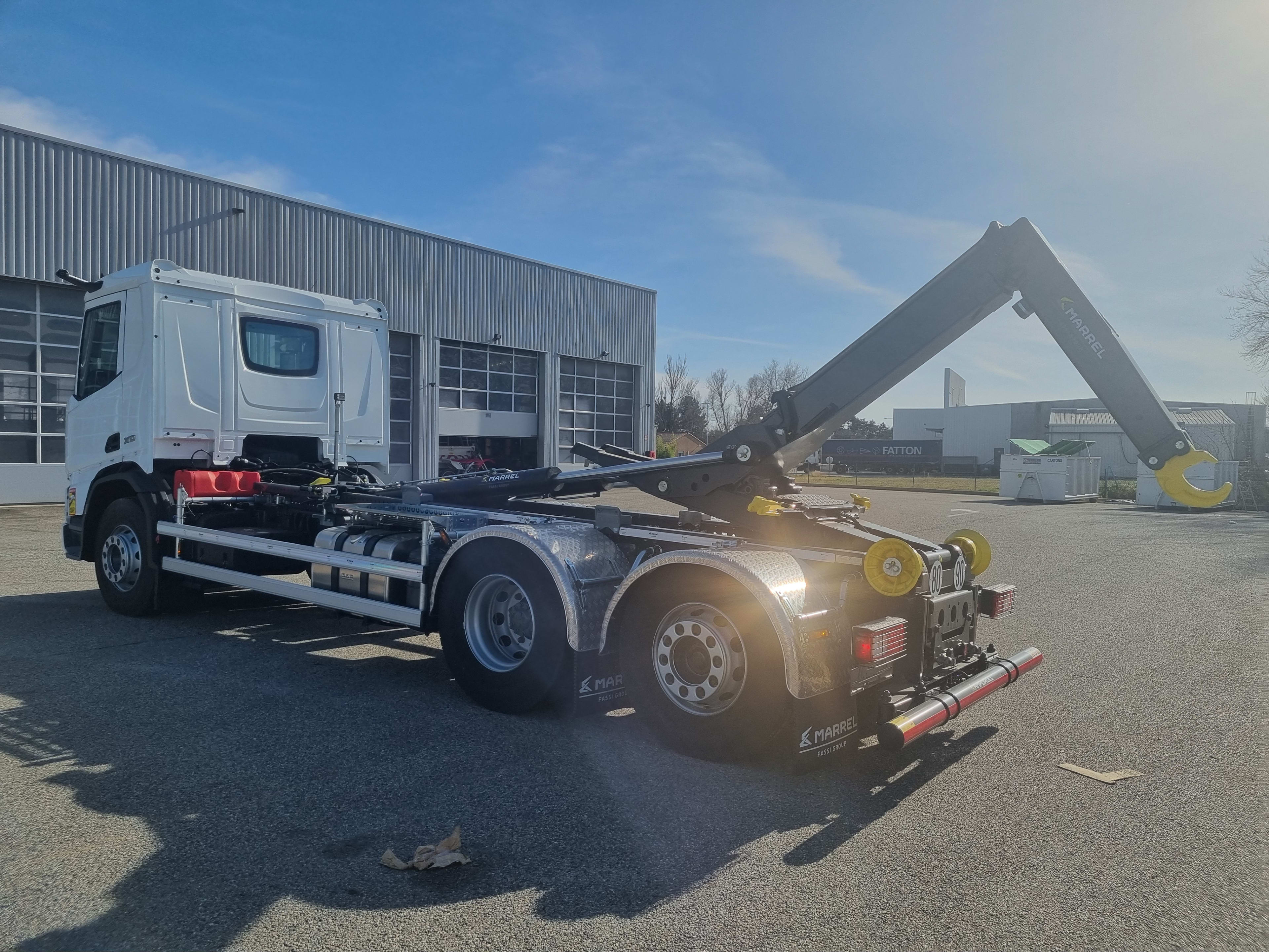 DAF XD 450 FAN 6X2 N 0