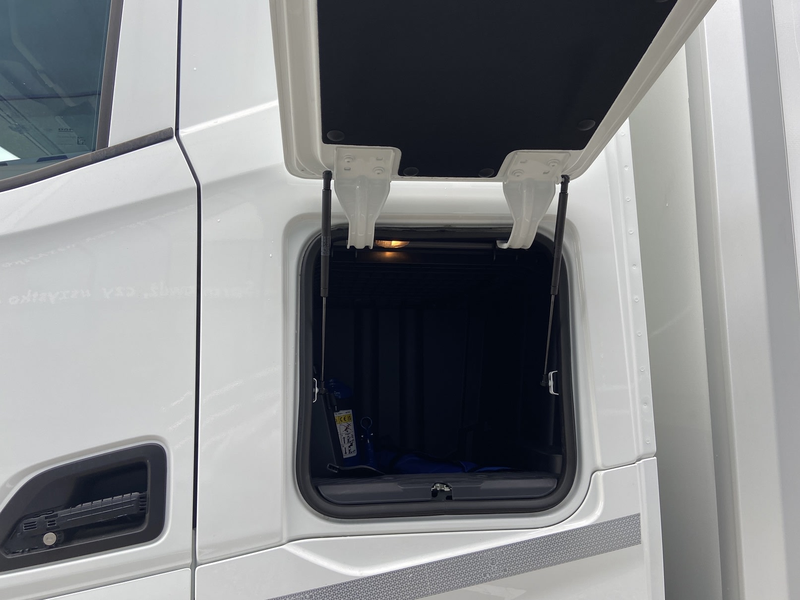 DAF XD 450 FAN 6X2 N 5