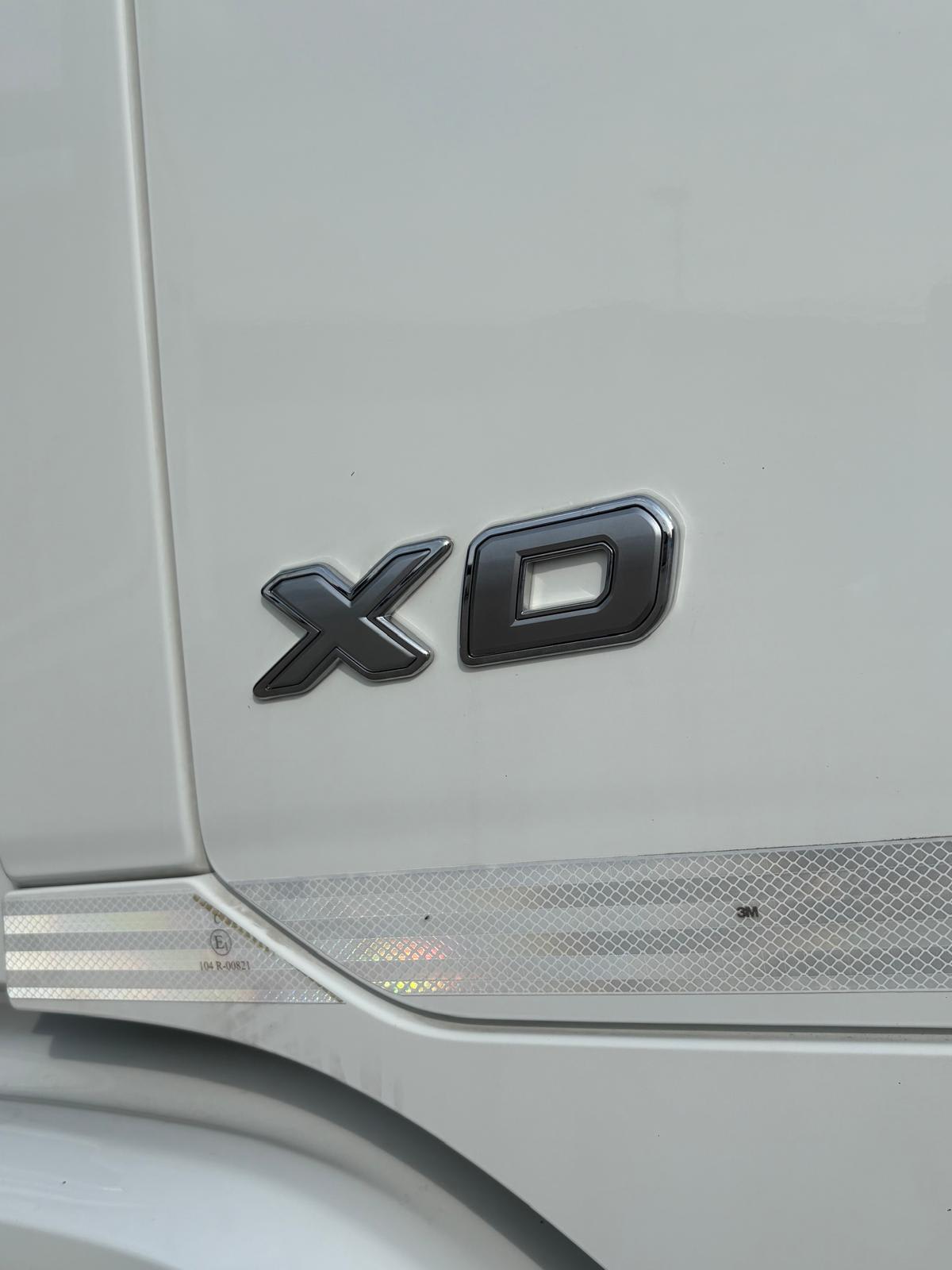 DAF XD 450 FAN 6X2 N 11