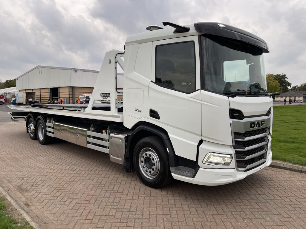 DAF XD 370 FAR 6X2 R 0