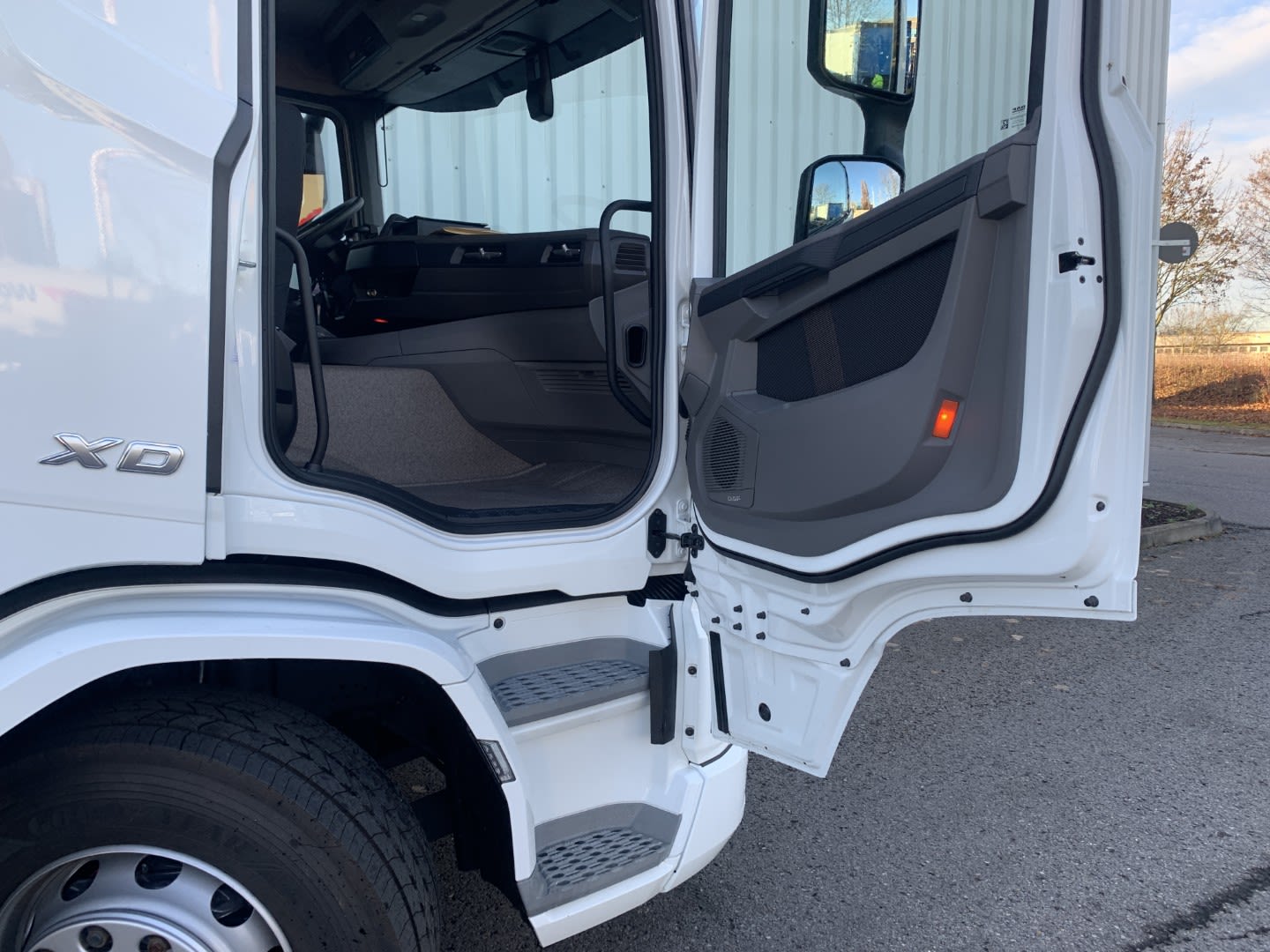 DAF XD 450 FAN 6X2 N 6