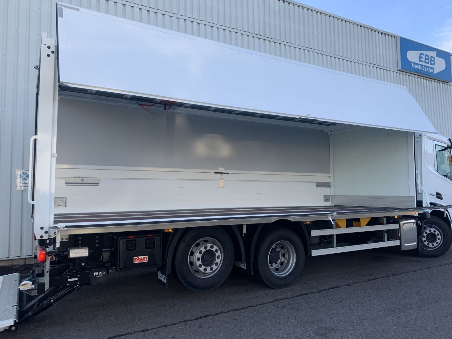 DAF XD 450 FAN 6X2 N 19