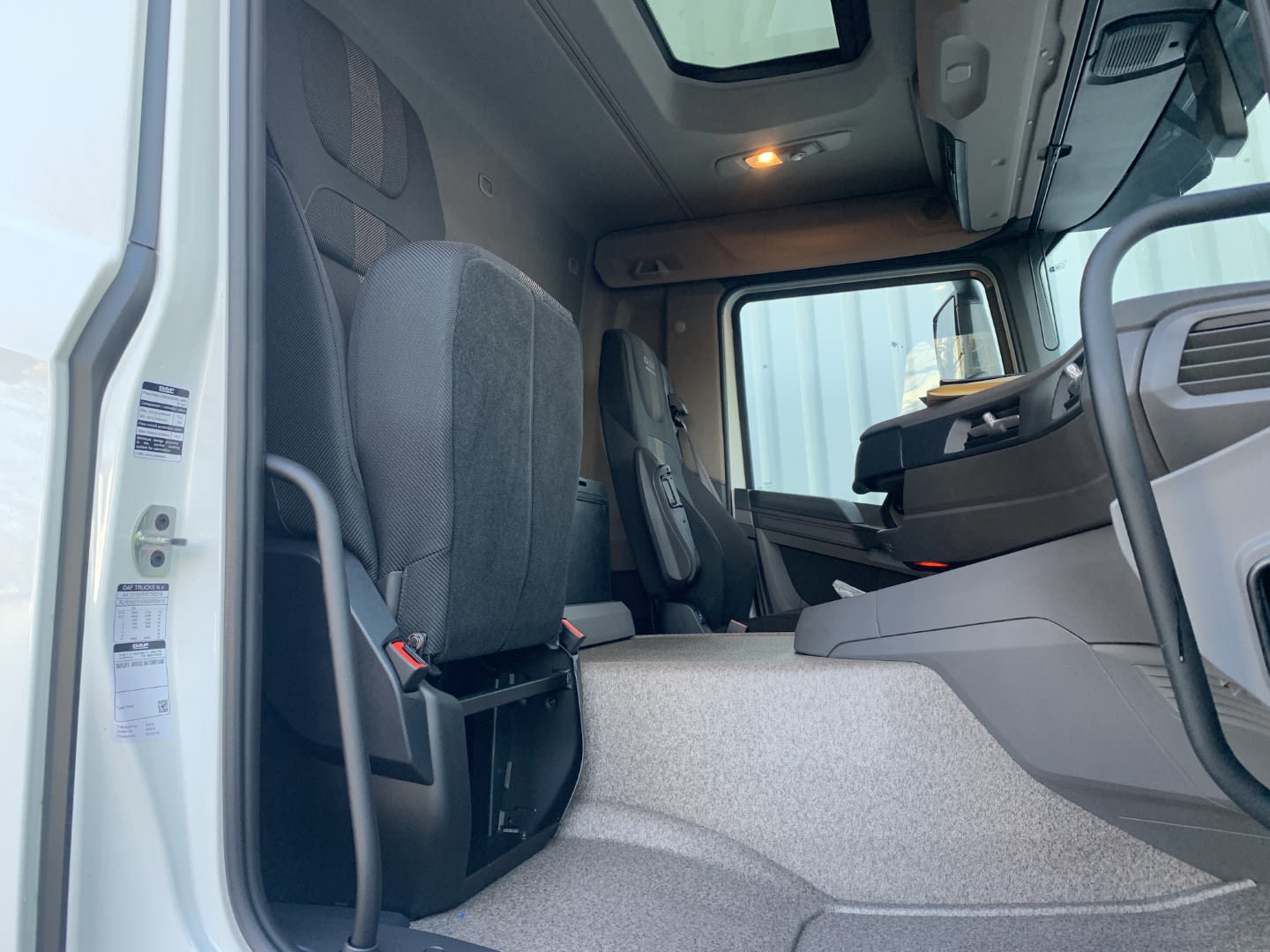 DAF XD 450 FAN 6X2 N 30