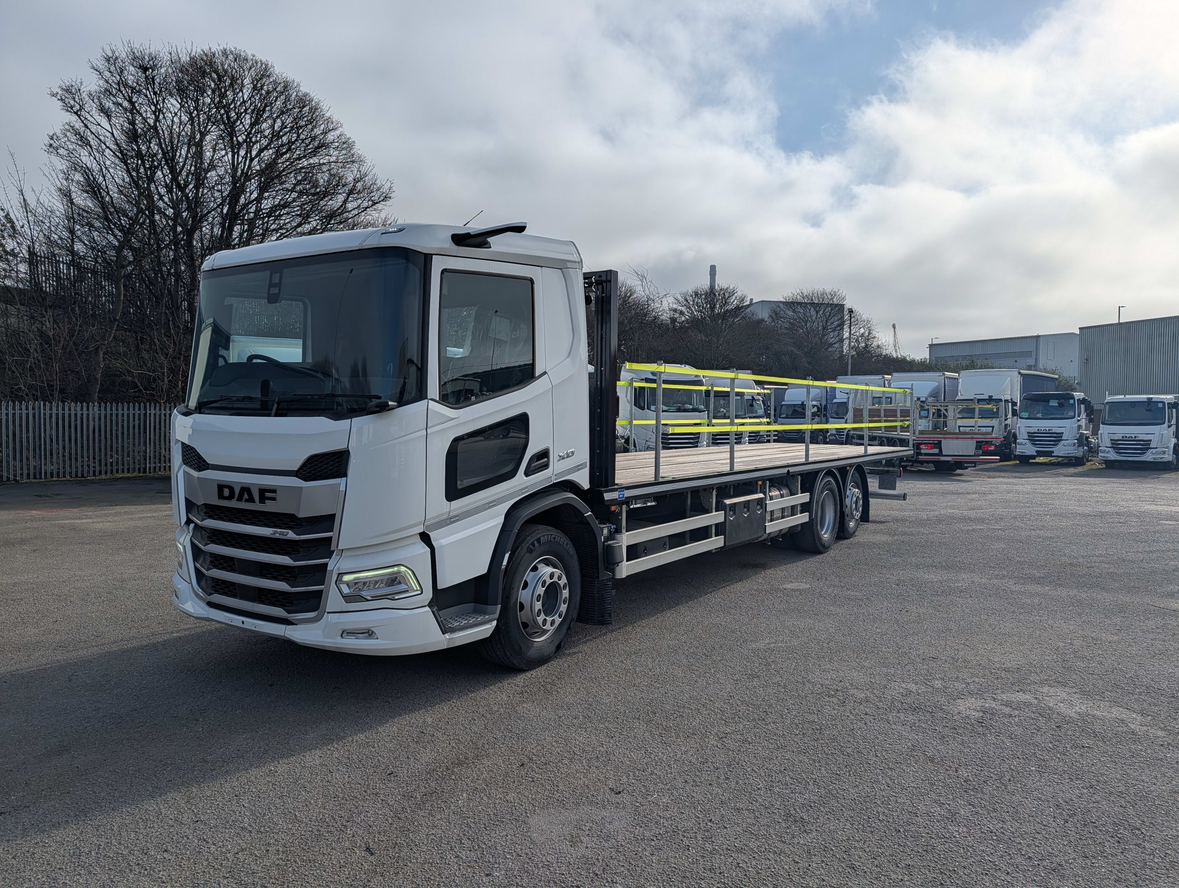 DAF XD 340 FAR 6X2 R 0