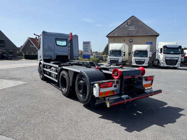 DAF XD 450 FAN 6X2 N 0