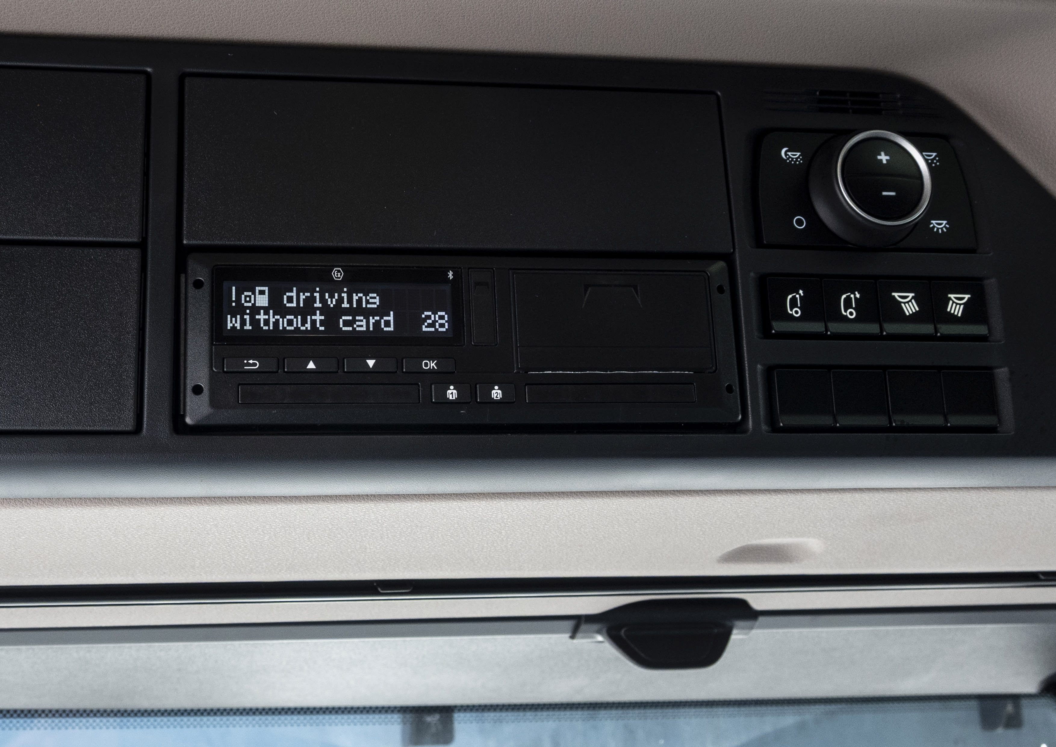 DAF XD 450 FAN 6X2 N 18