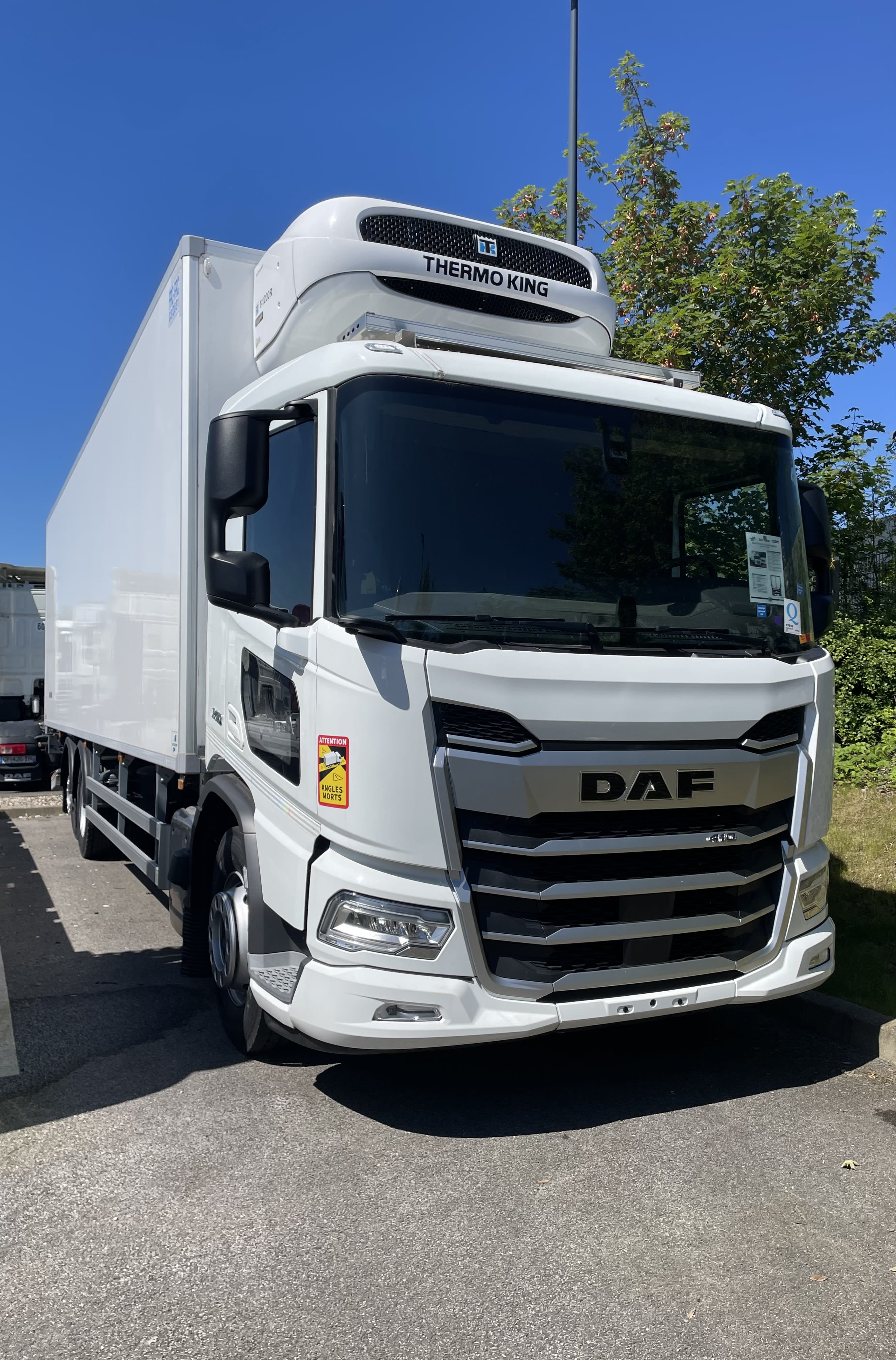 DAF XD 410 FAN 6X2 N 0