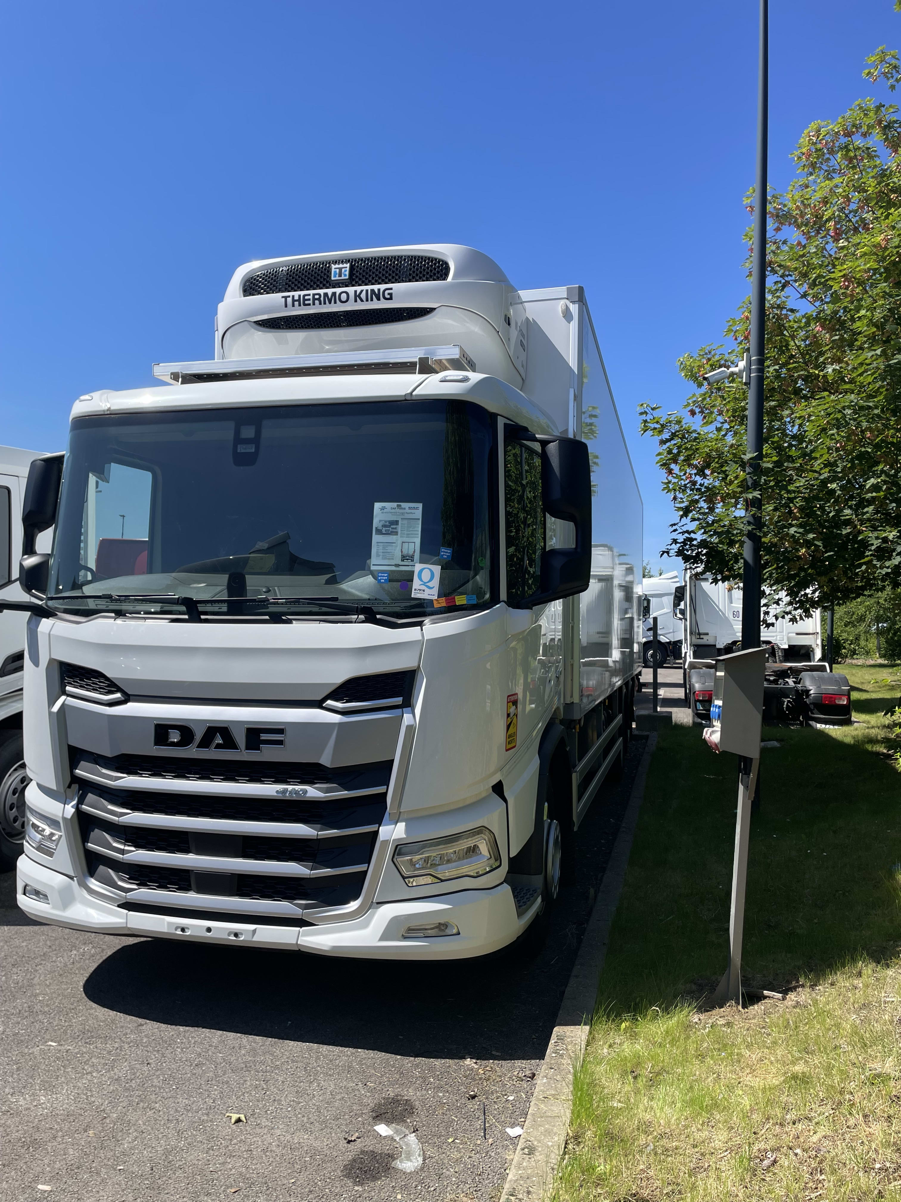 DAF XD 410 FAN 6X2 N 0
