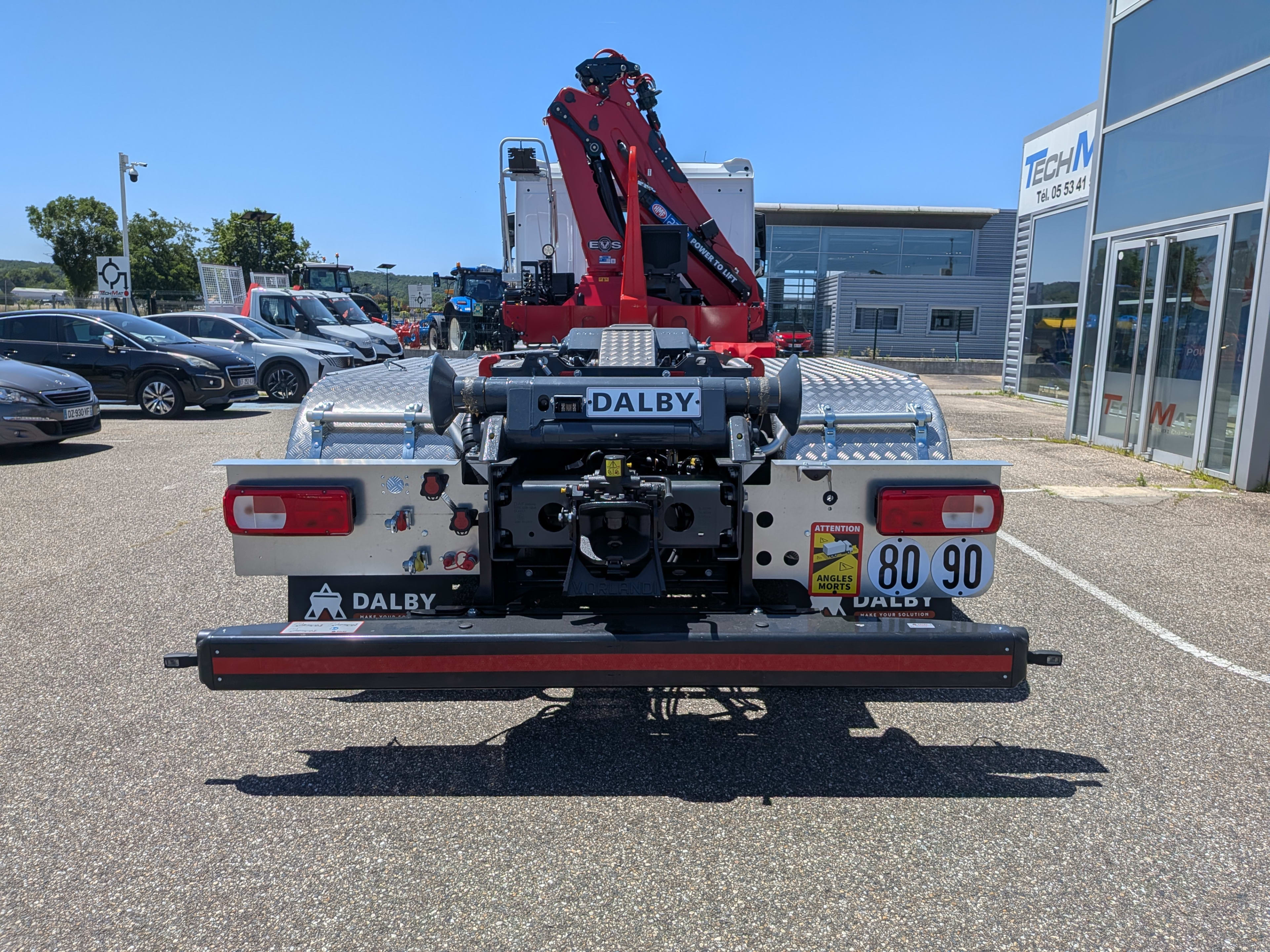 DAF XD 450 FAN 6X2 N 4