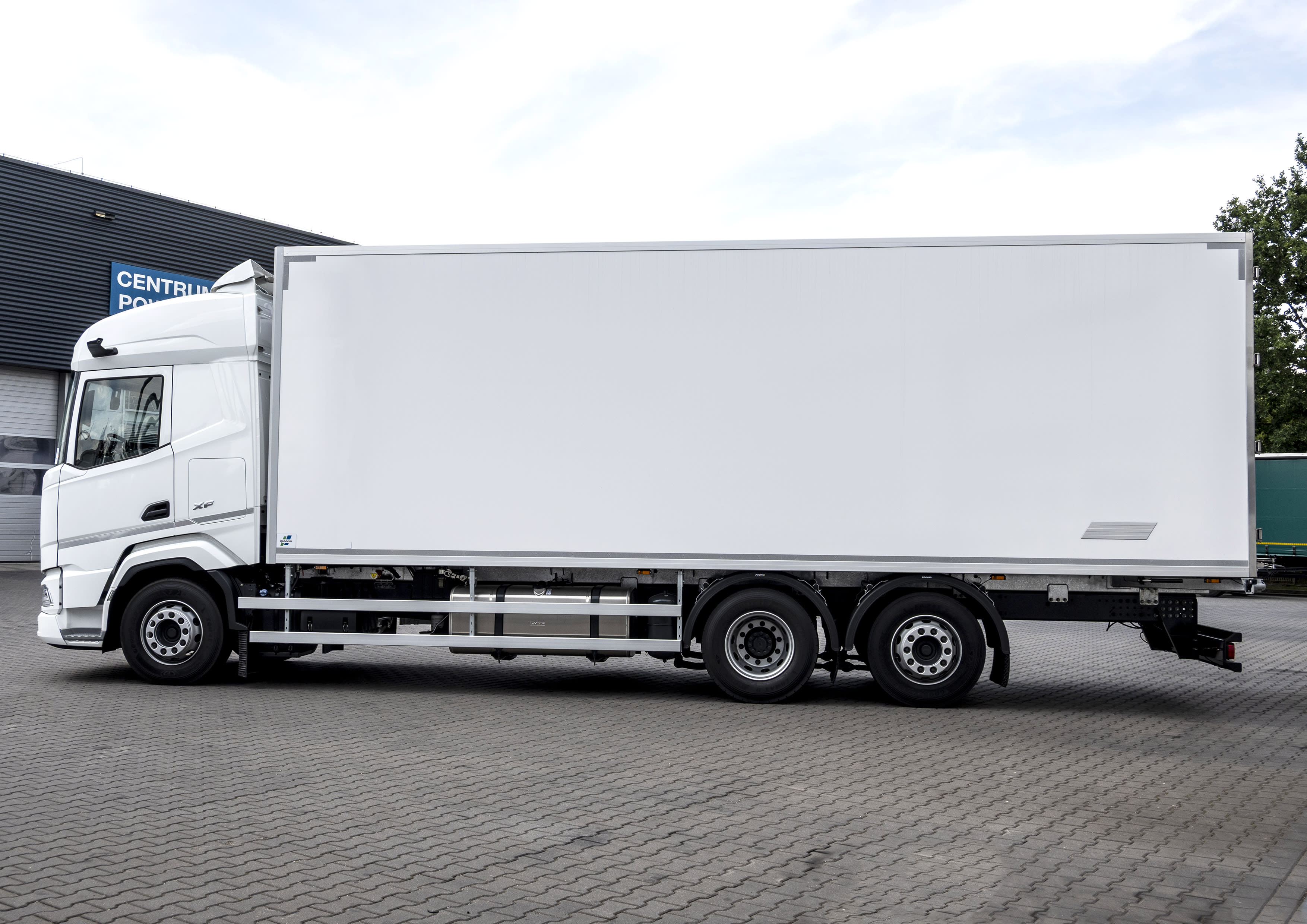 DAF XF 450 FAN 6X2 N 4