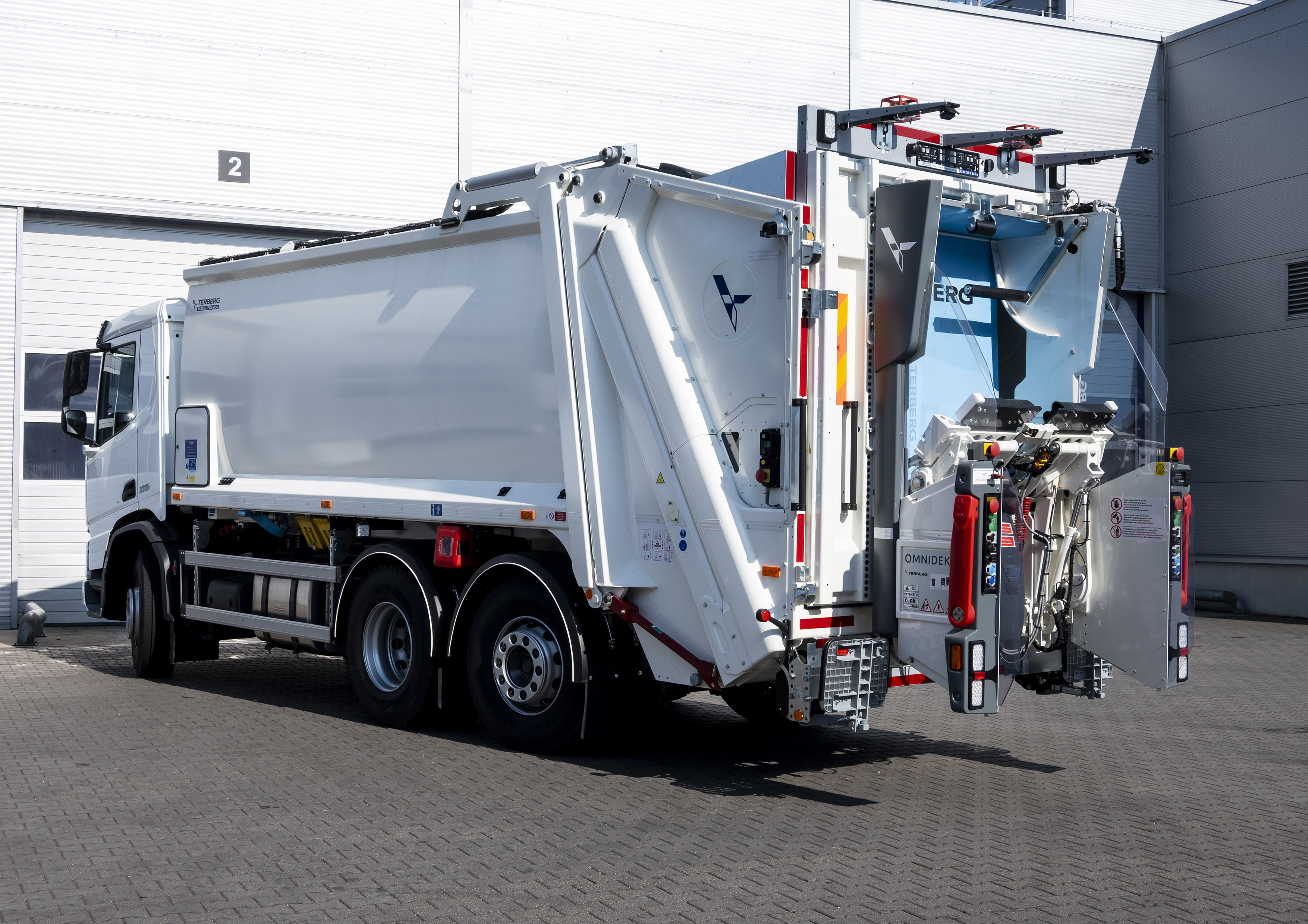 DAF XD 340 FAN 6X2 N 0