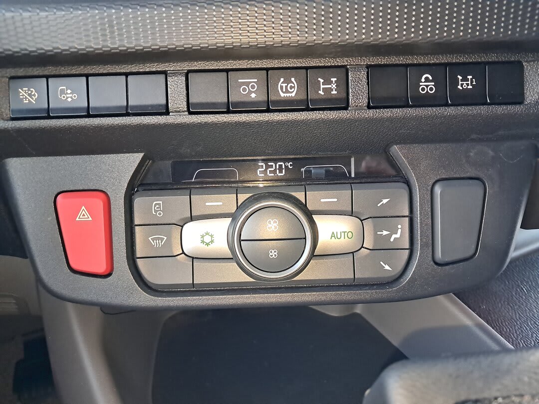 DAF XD 340 FAN 6X2 N 27