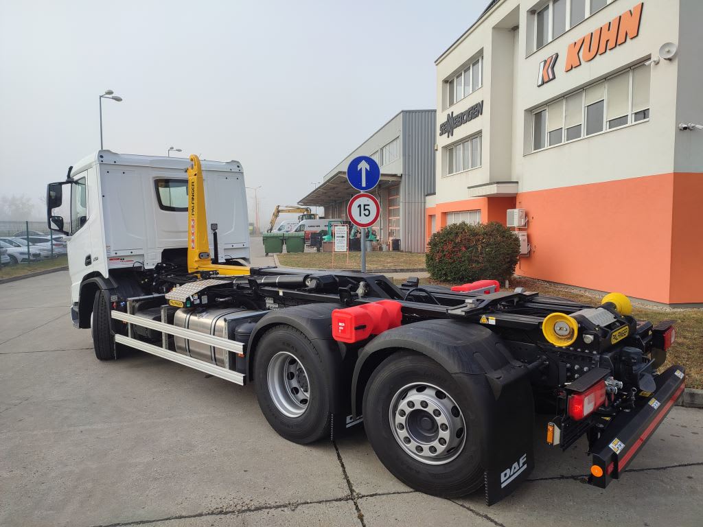 DAF XD 450 FAN 6X2 N 6