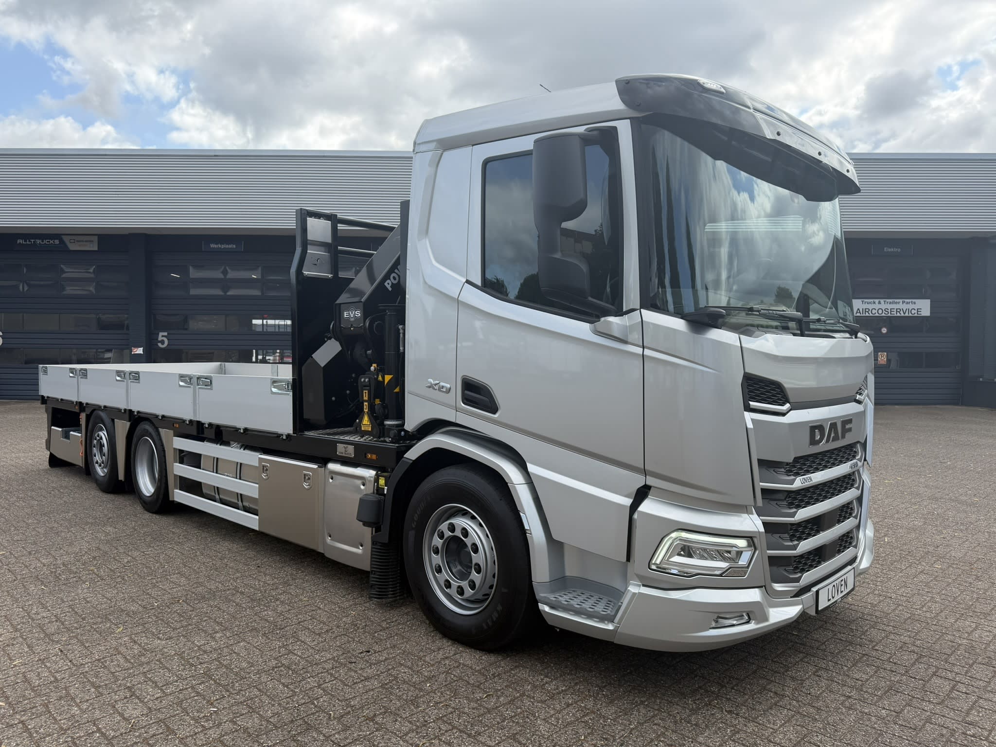 DAF XD 450 FAN 6X2 N 0