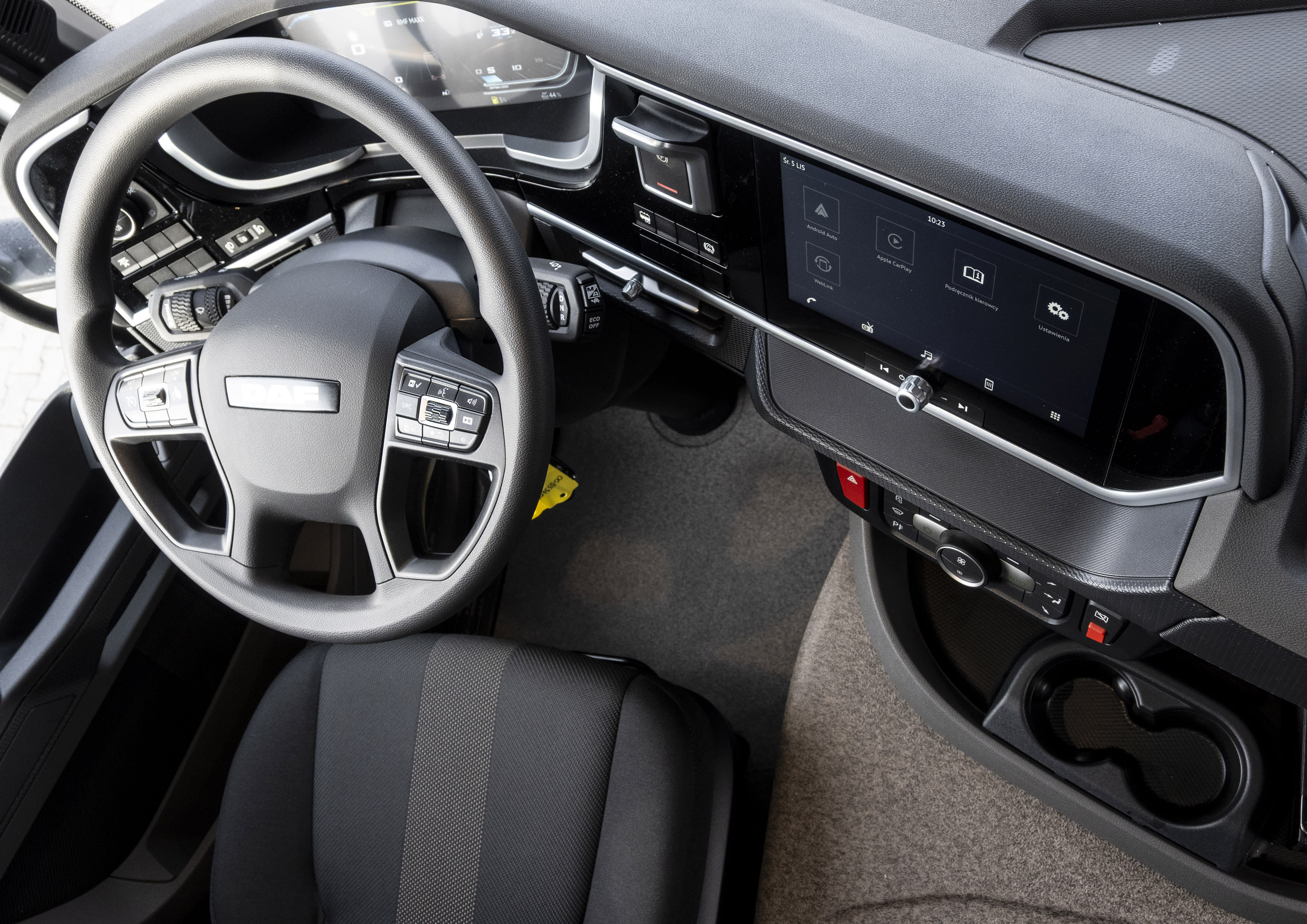 DAF XD 450 FAN 6X2 N 20