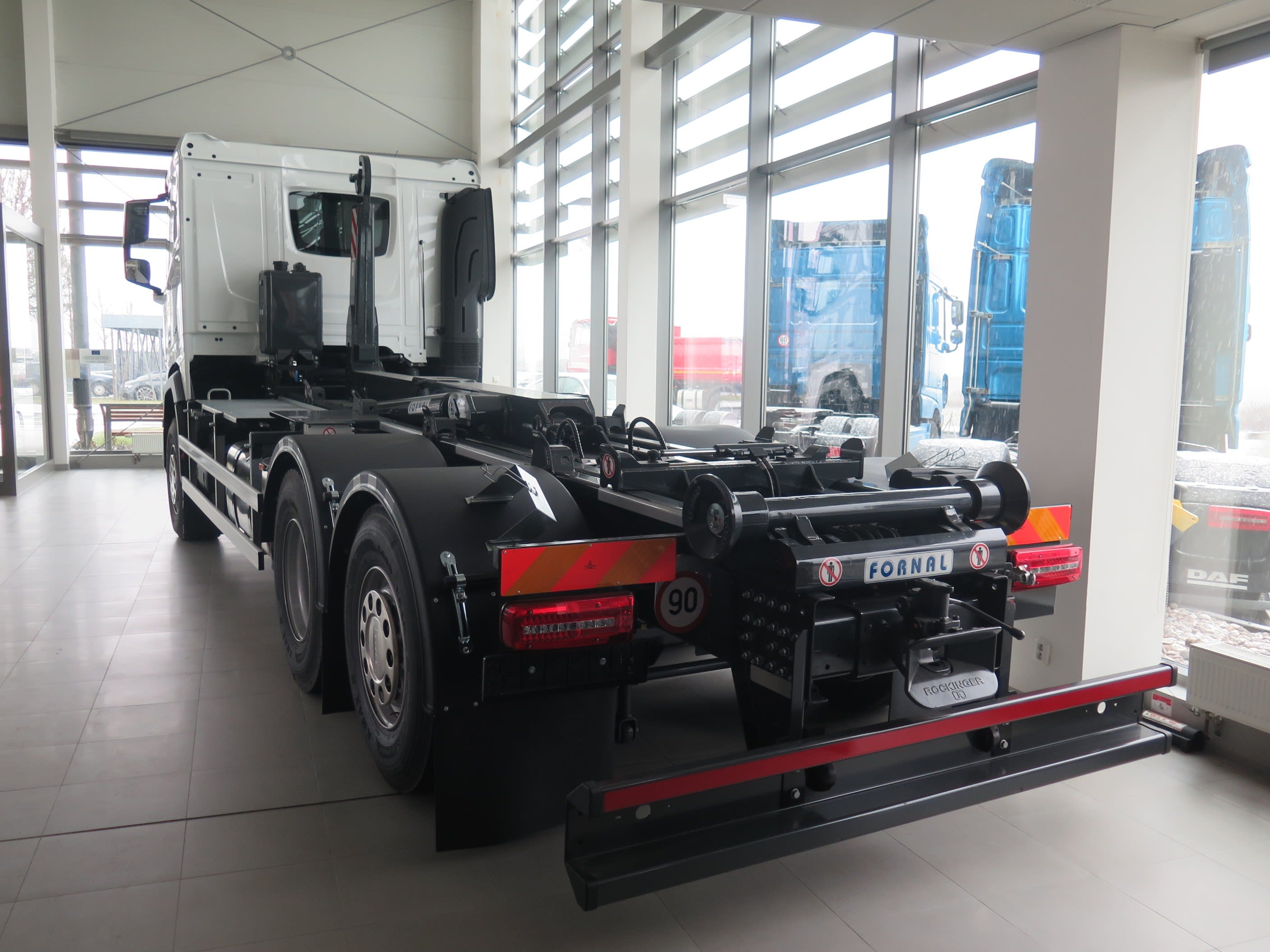 DAF XF 530 FAN 6X2 N 4
