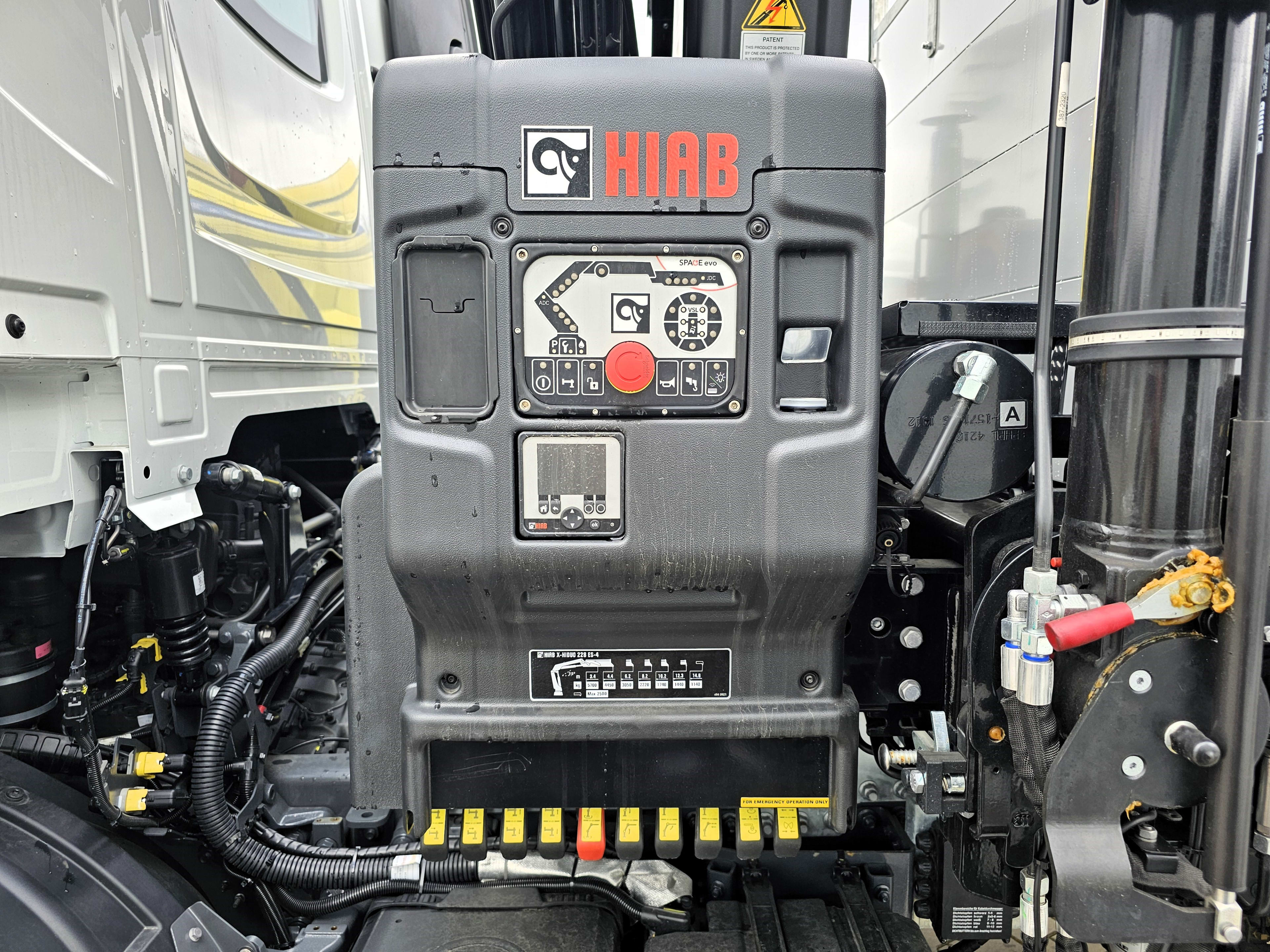 DAF XF 480 FAN 6X2 N 6