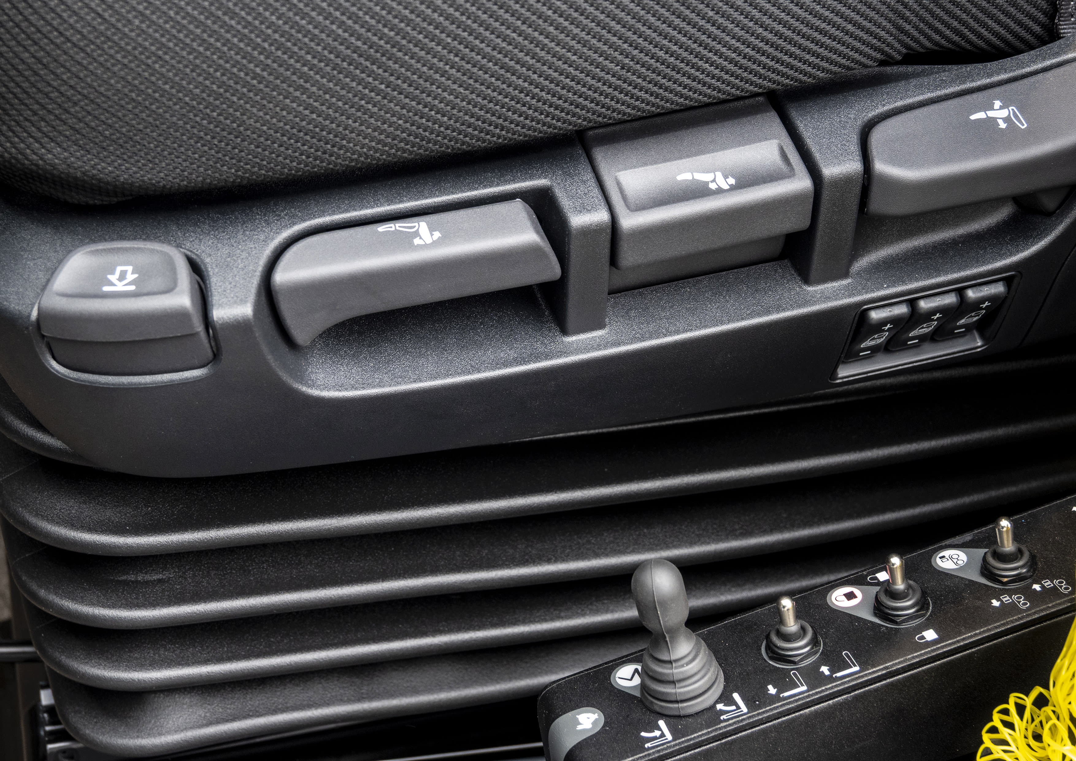 DAF XF 480 FAN 6X2 N 9