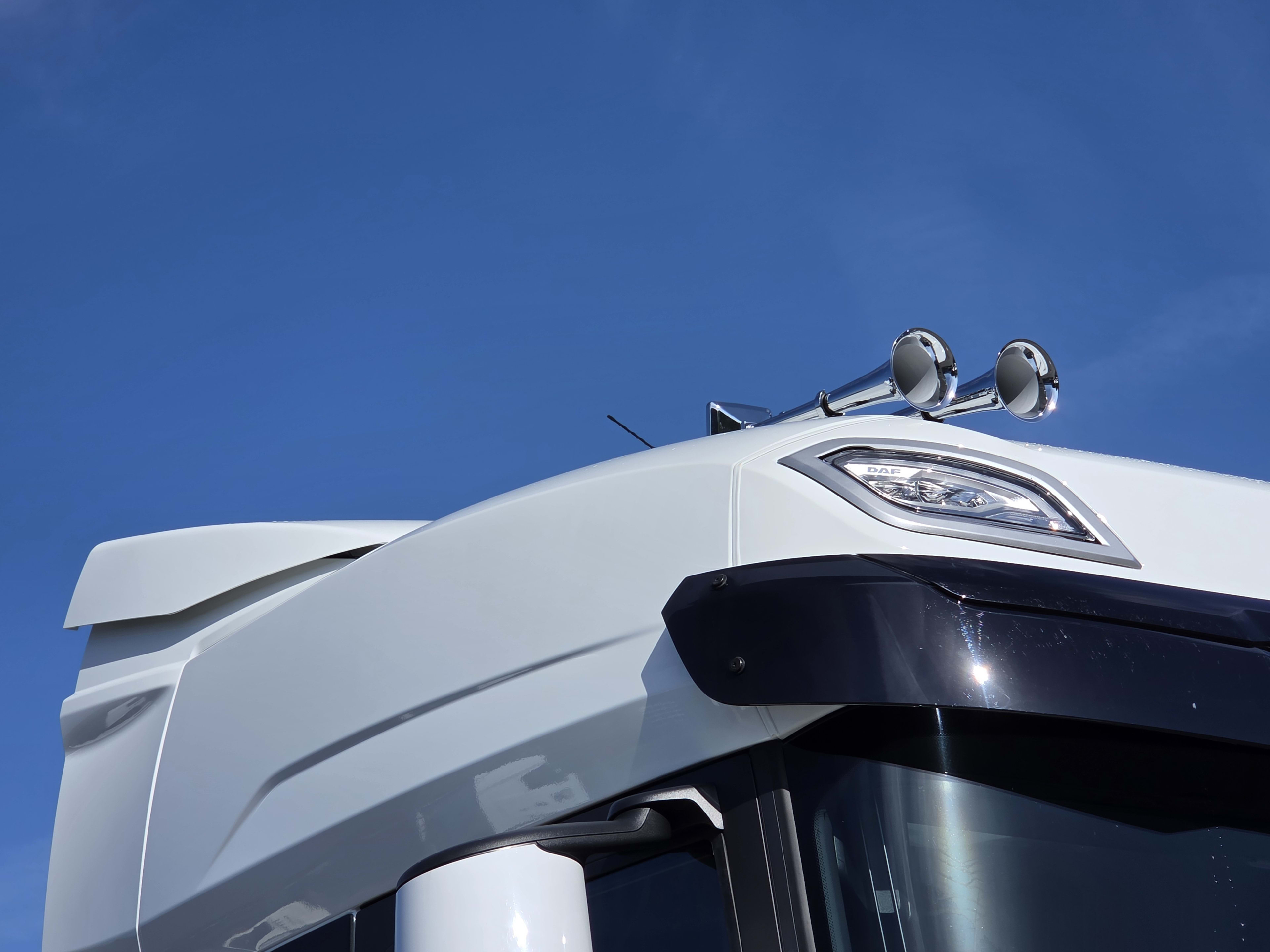 DAF XF 480 FAS 6X2 S 8