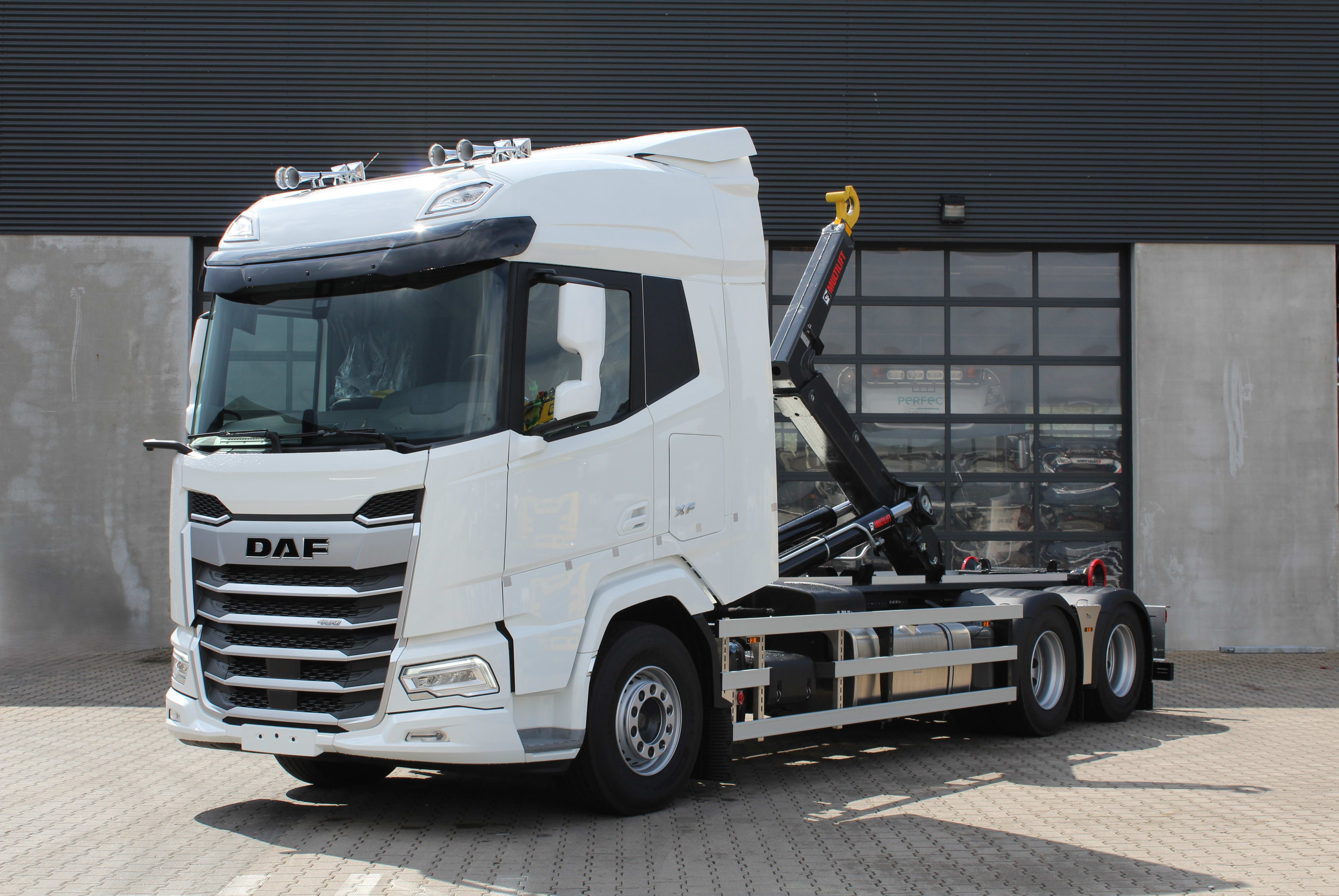 DAF XF 480 FAS 6X2 S 0