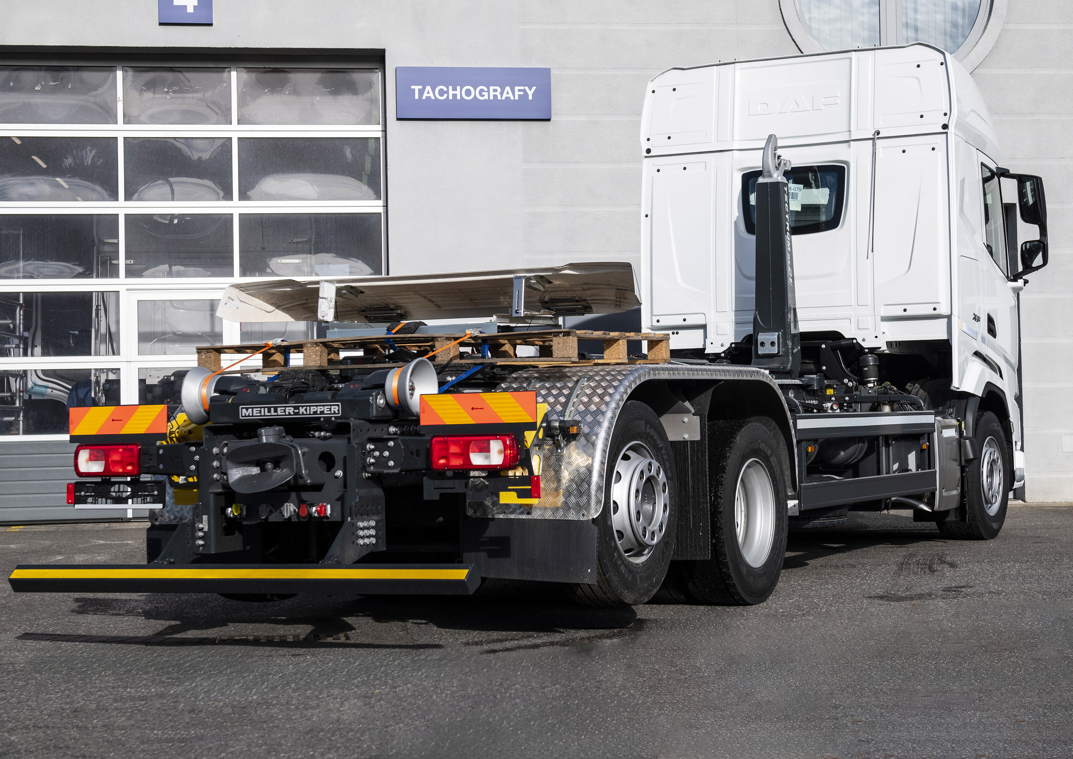 DAF XF 480 FAN 6X2 N 0