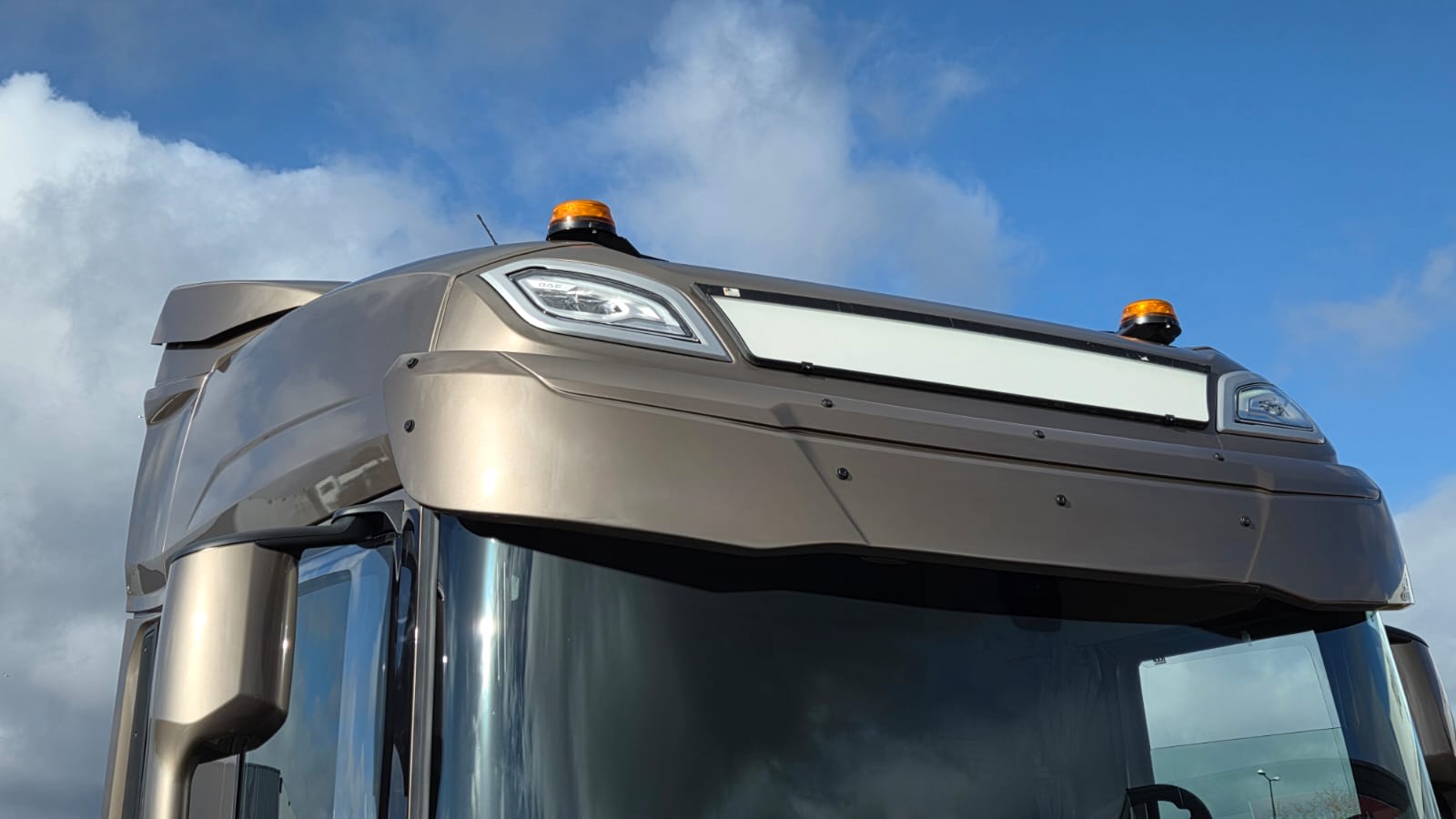 DAF XF 530 FAS 6X2 S 0