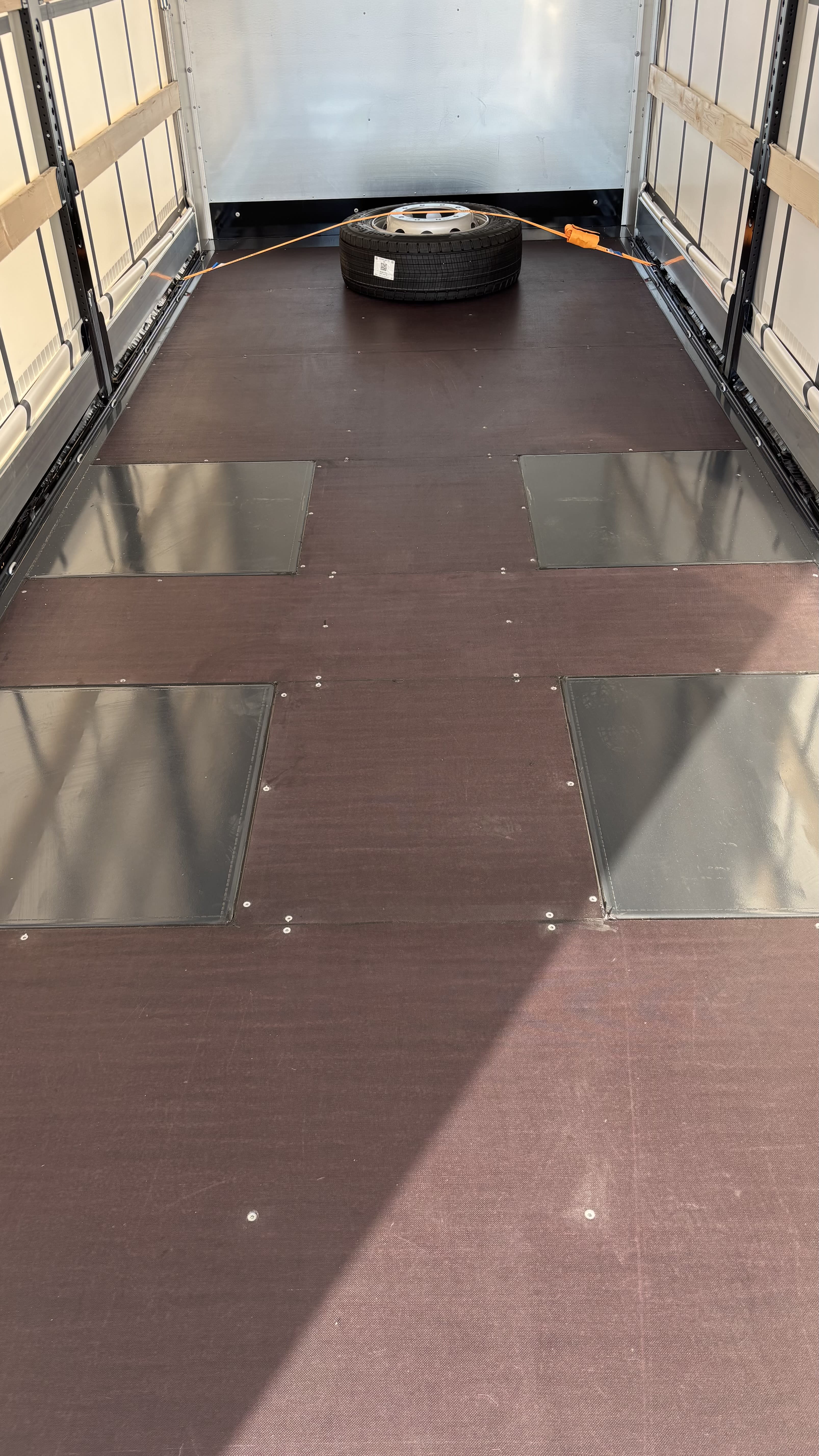 DAF XG 480 FAR 6X2 R 9