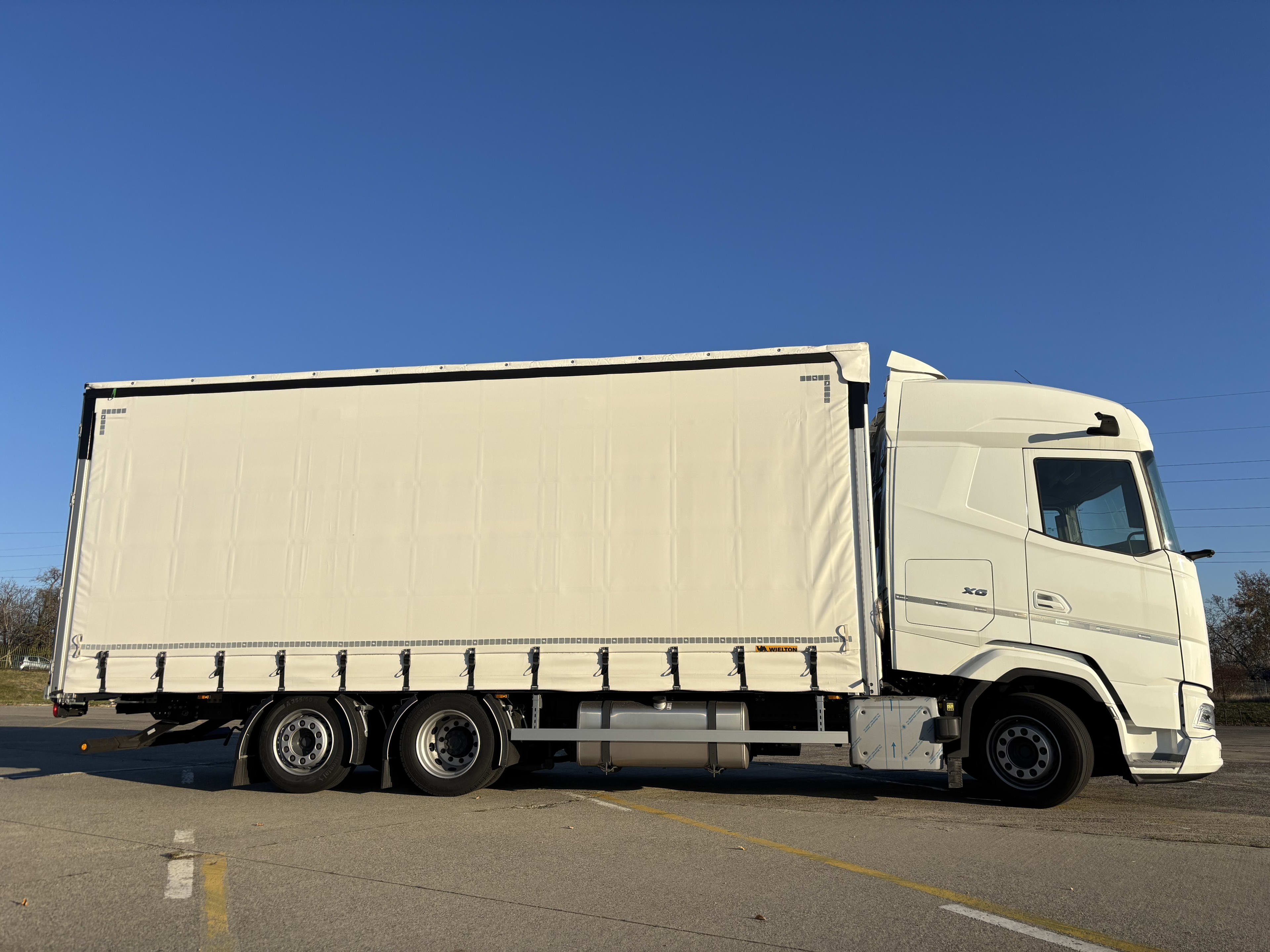 DAF XG 480 FAR 6X2 R 4