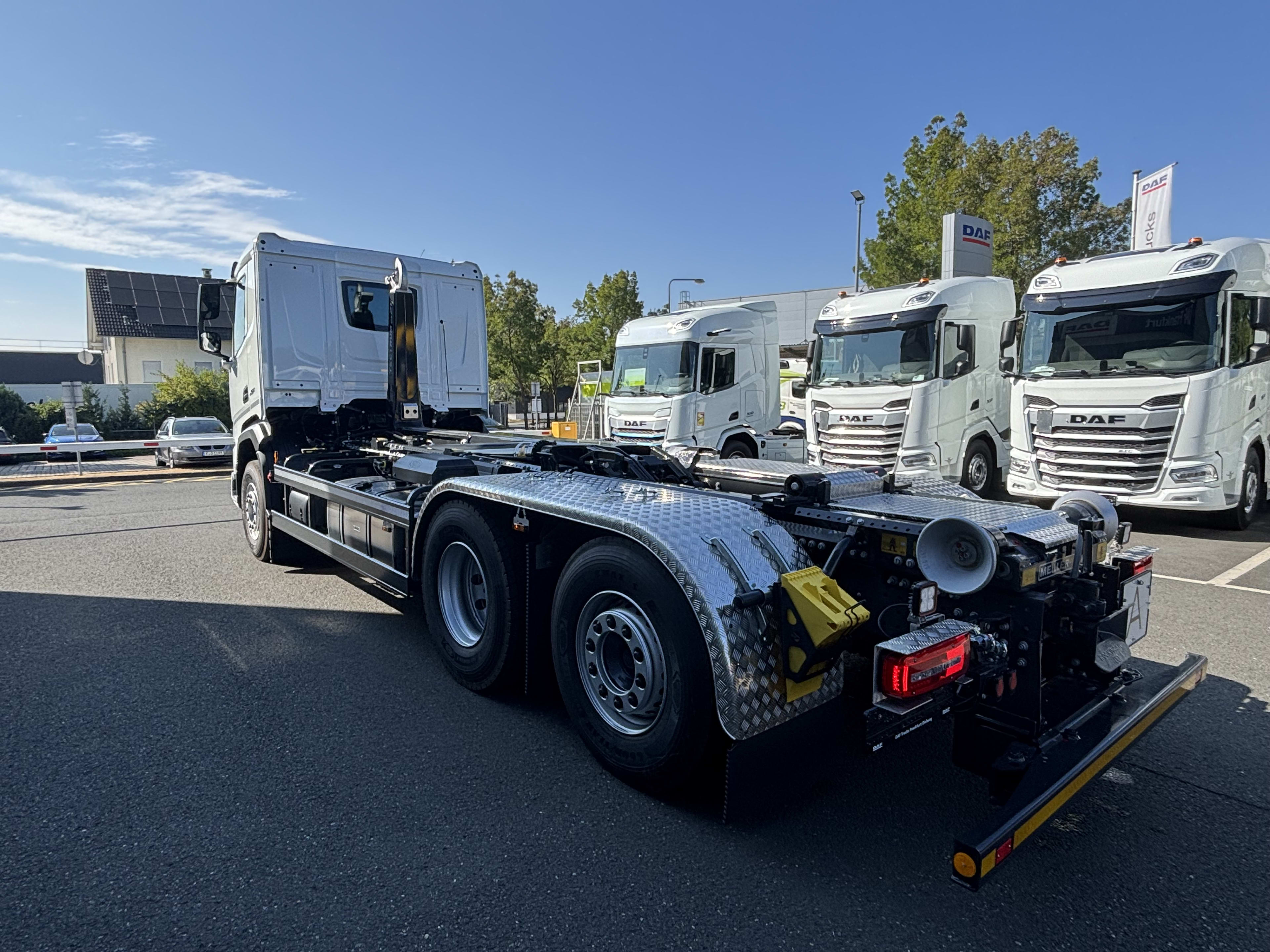 DAF XF 530 FAN 6X2 N 13