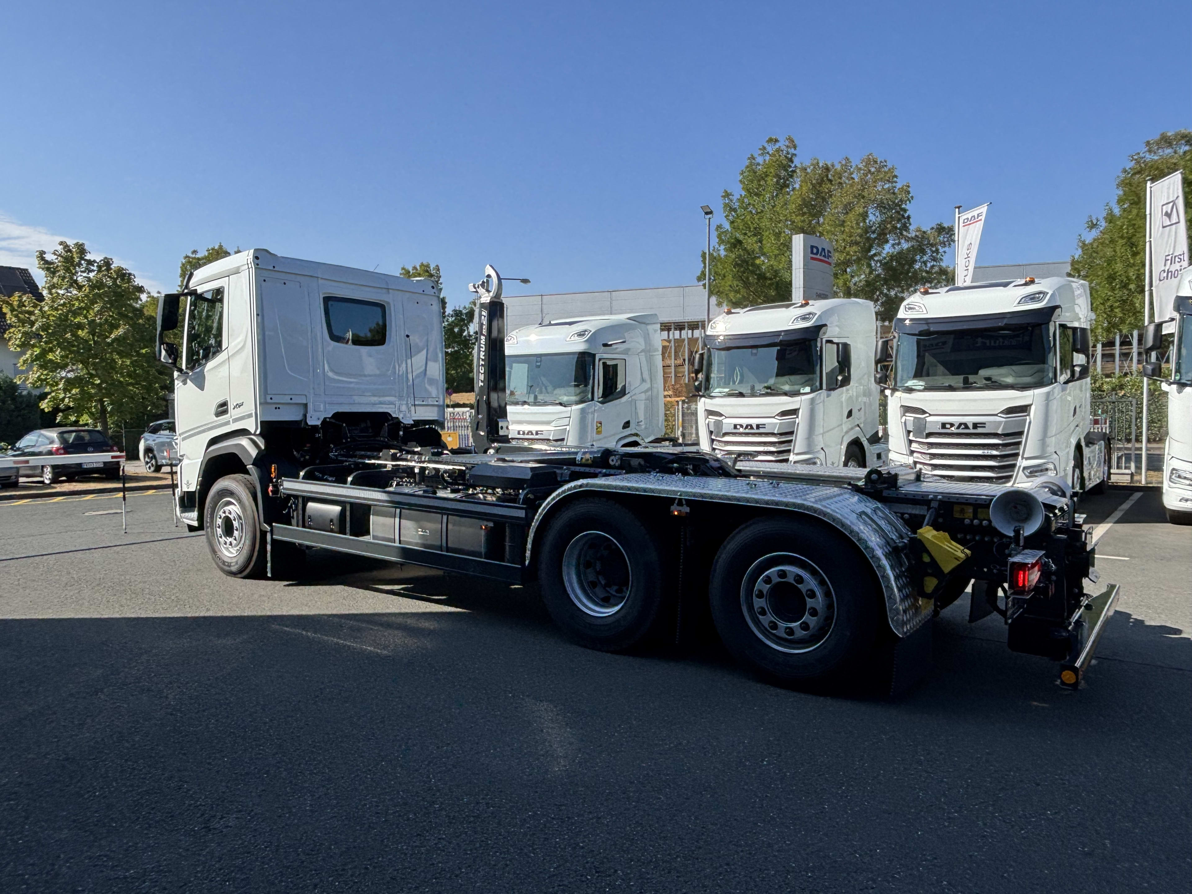 DAF XF 530 FAN 6X2 N 15