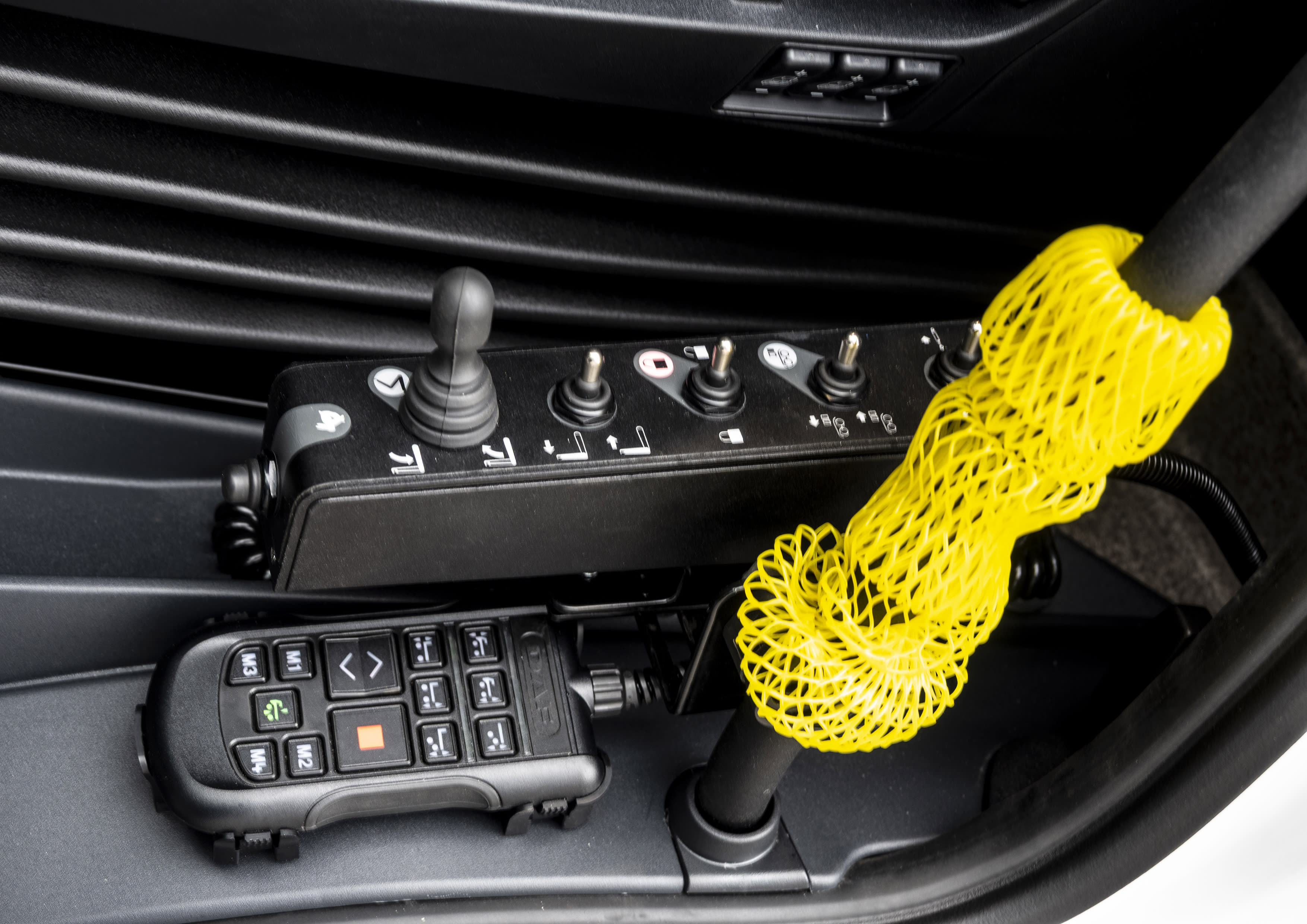 DAF XF 480 FAN 6X2 N 11