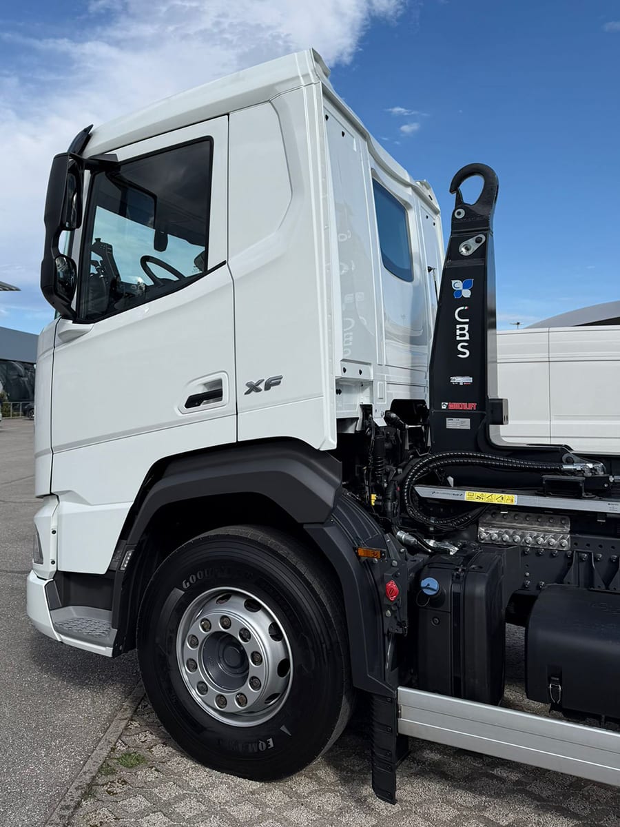 DAF XF 480 FAN 6X2 N 10