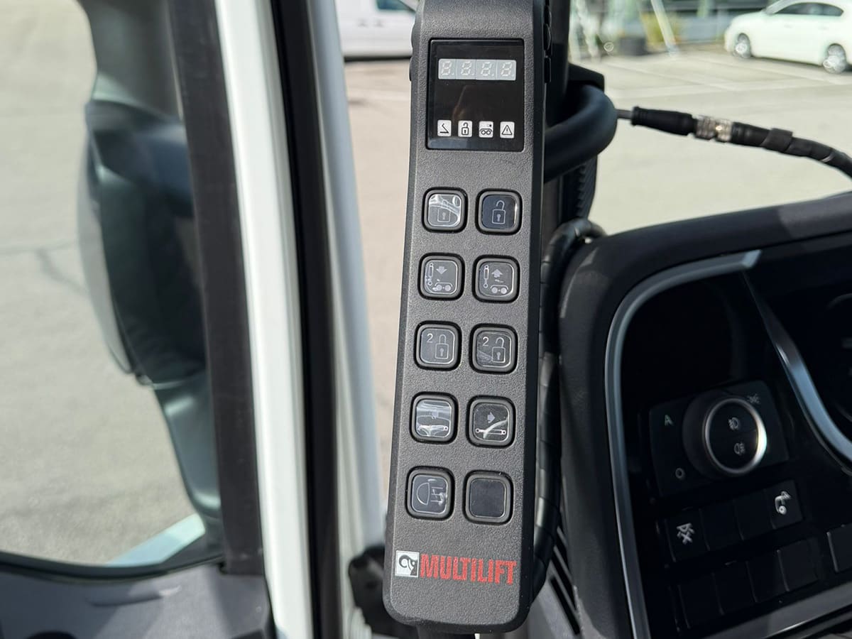 DAF XF 480 FAN 6X2 N 11