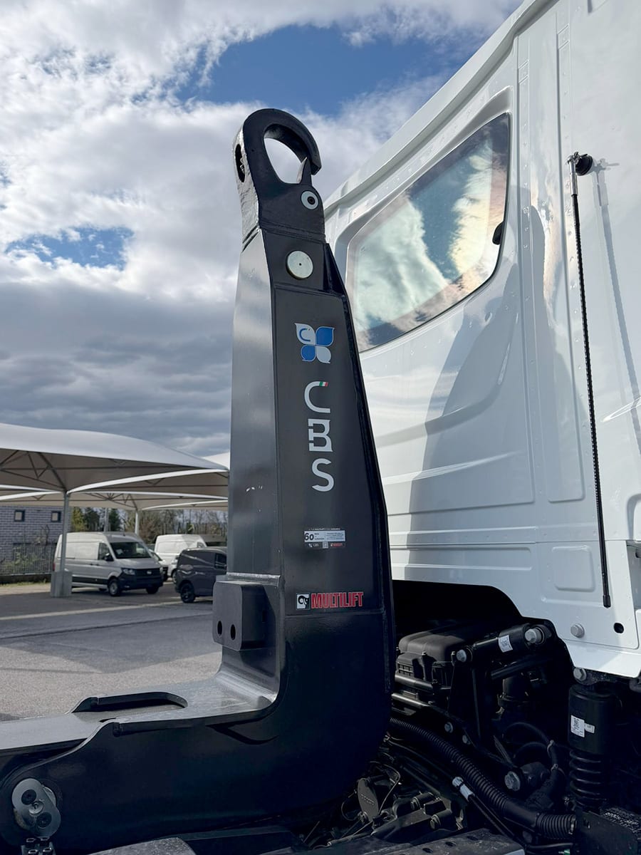 DAF XF 480 FAN 6X2 N 9