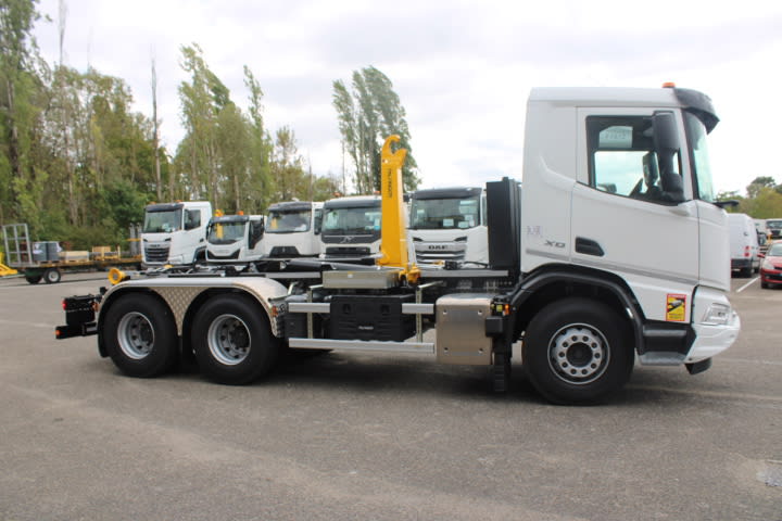 DAF XD 450 FAT 6X4 T 2