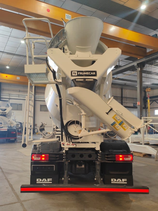 DAF XD 410 FAT 6X4 T 0