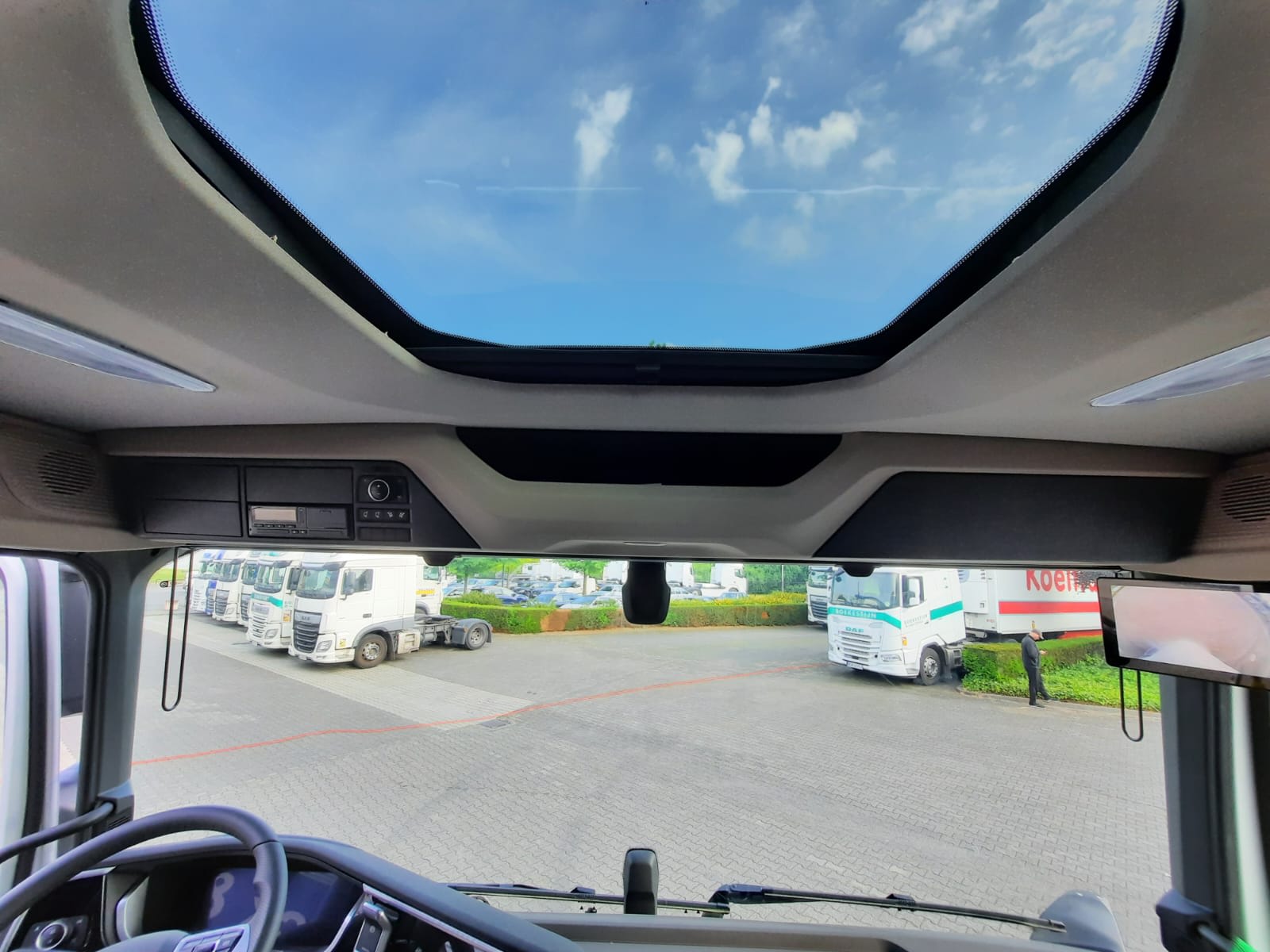 DAF XF 480 FAT 6X4 T 17