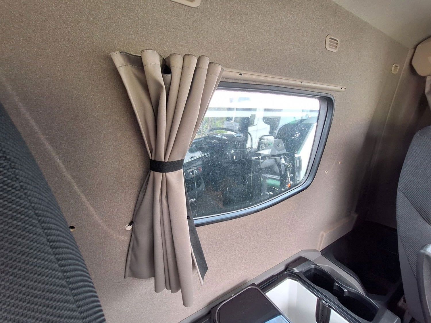 DAF XF 530 FAT 6X4 T 12