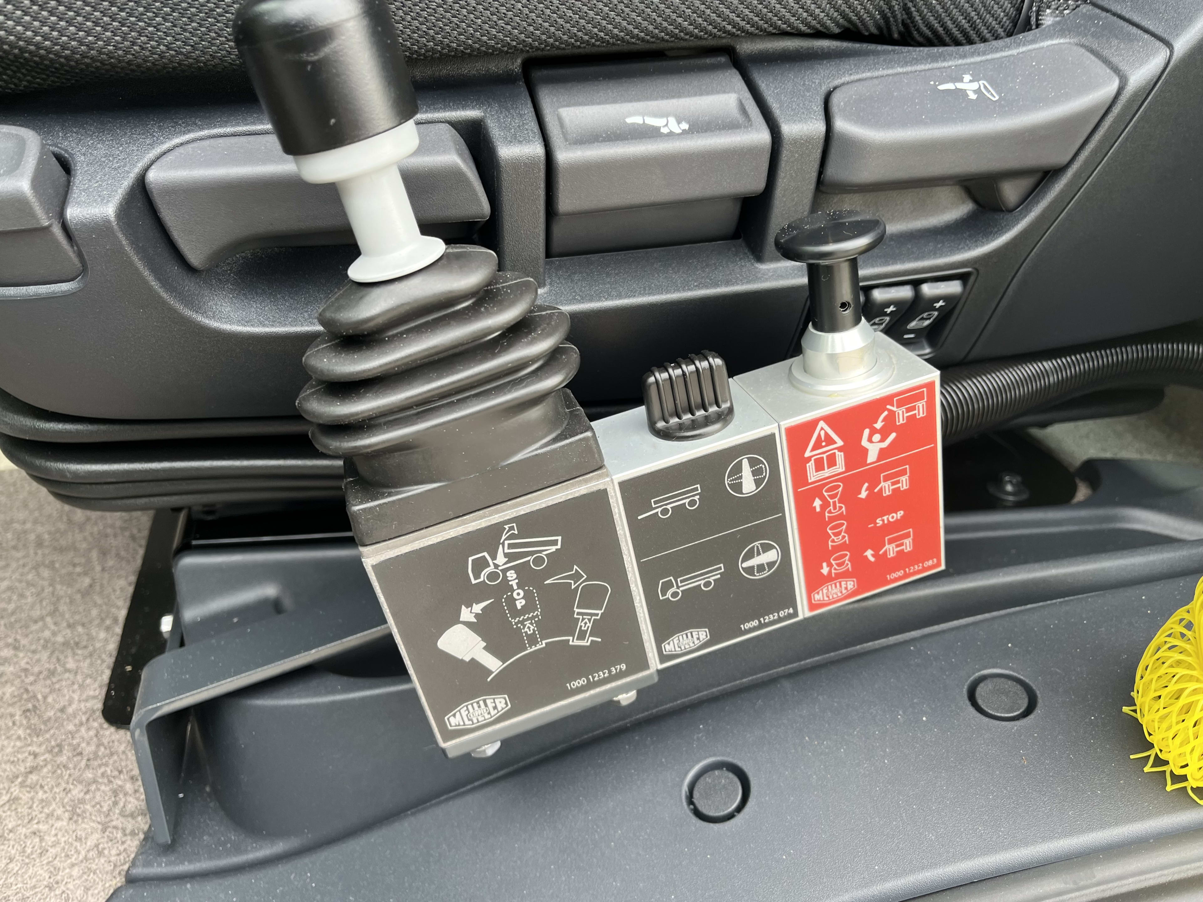 DAF XF 480 FAT 6X4 T 23