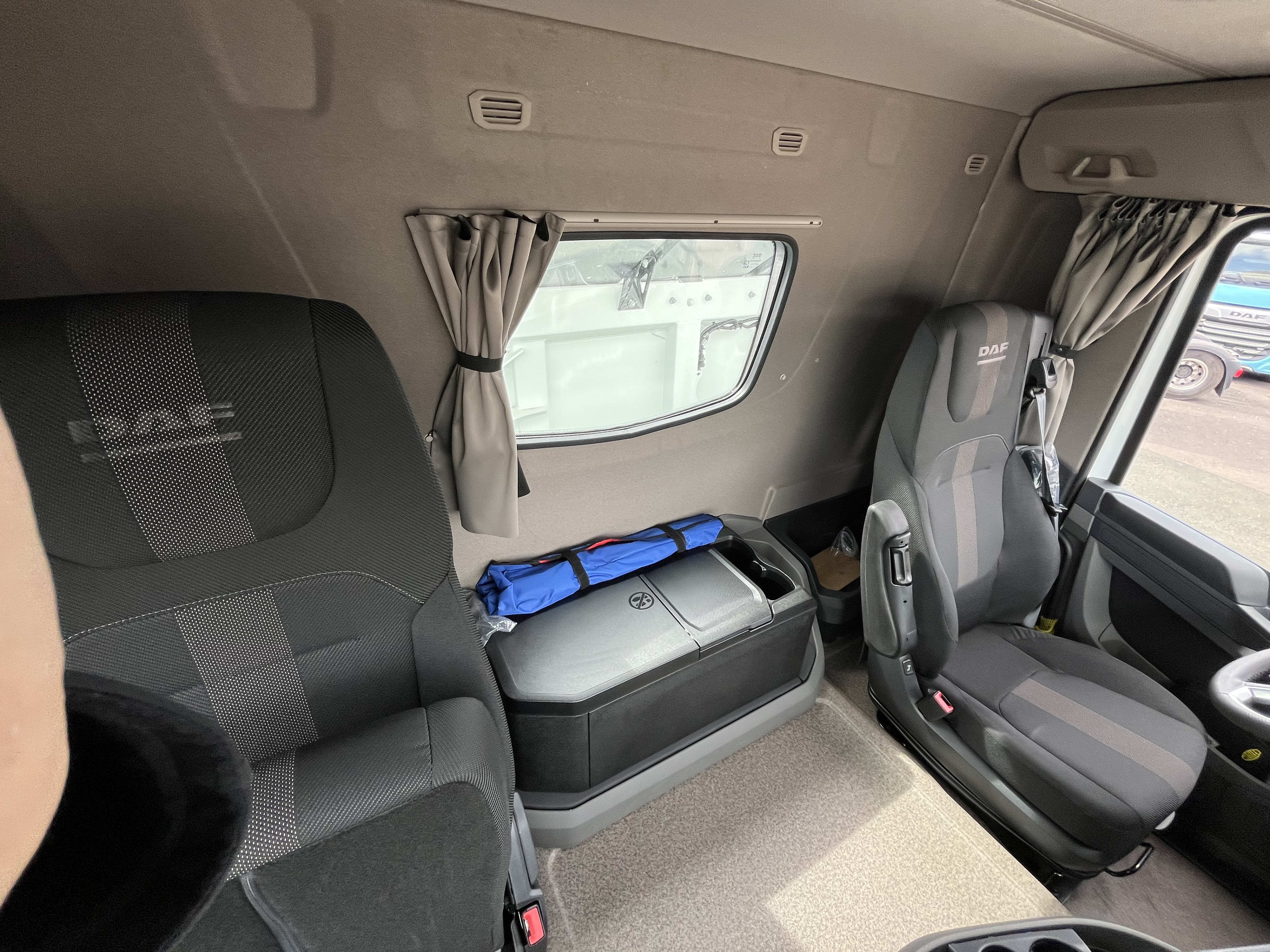 DAF XF 480 FAT 6X4 T 20