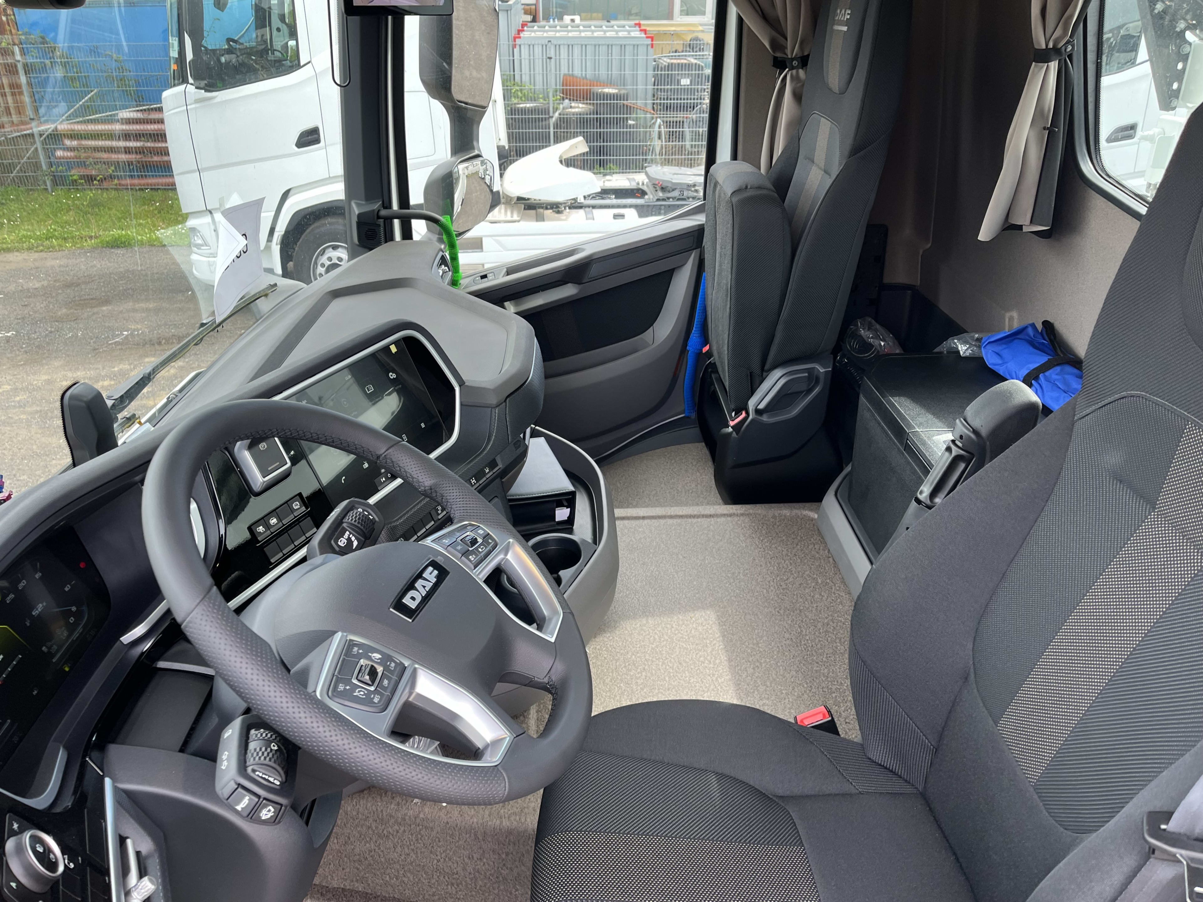 DAF XF 480 FAT 6X4 T 22