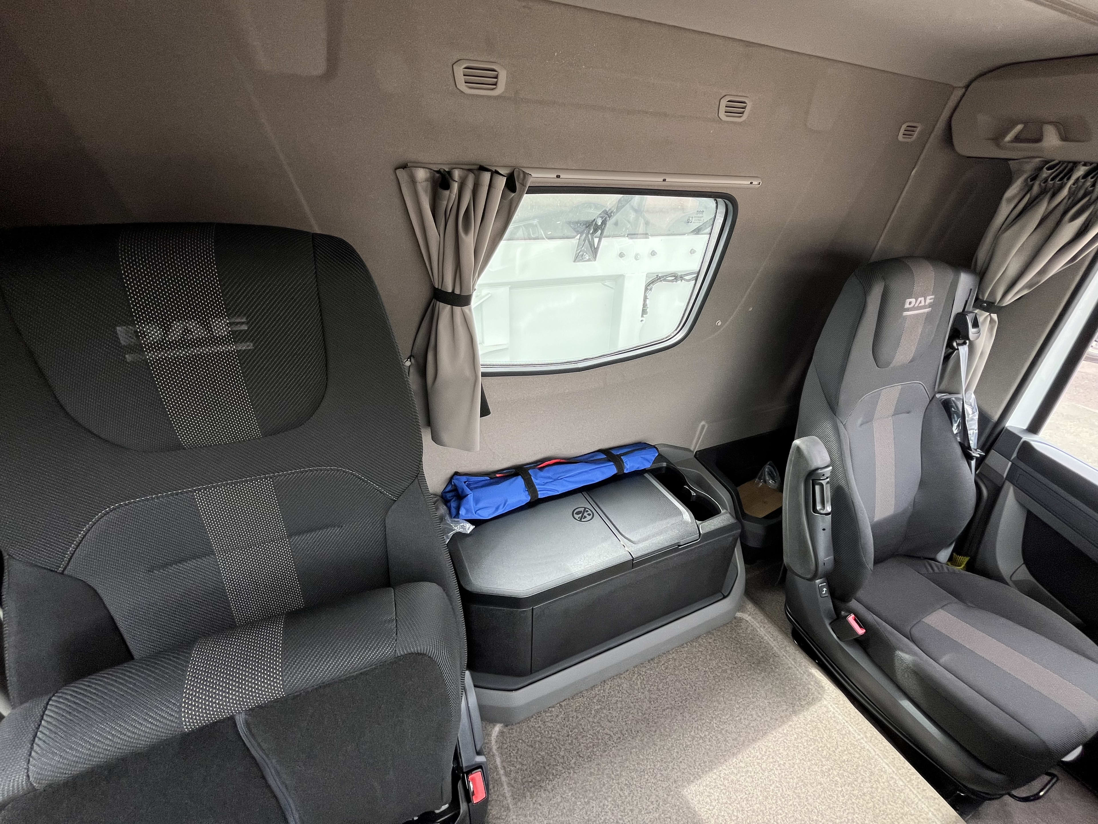 DAF XF 480 FAT 6X4 T 21