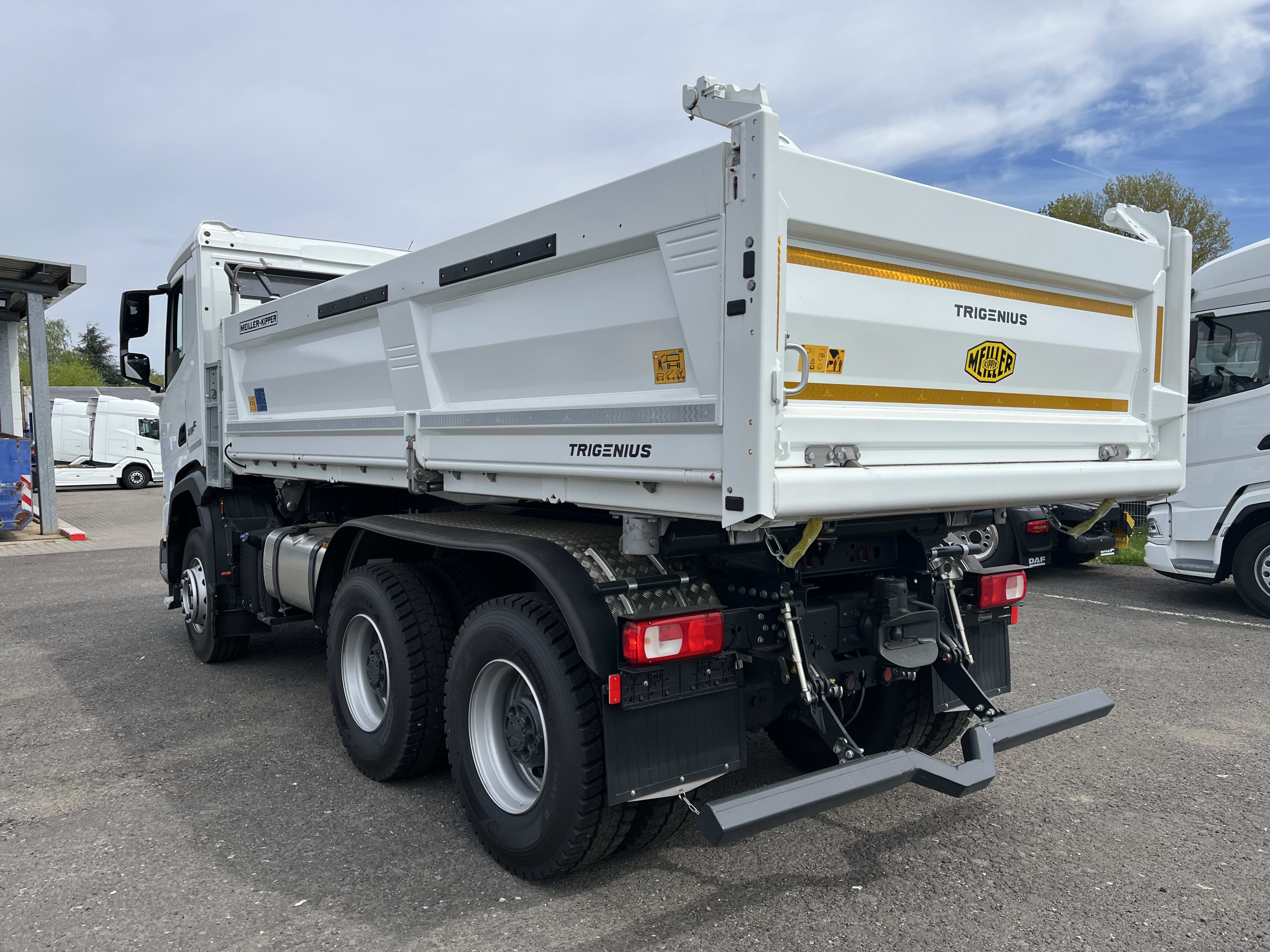 DAF XF 480 FAT 6X4 T 7